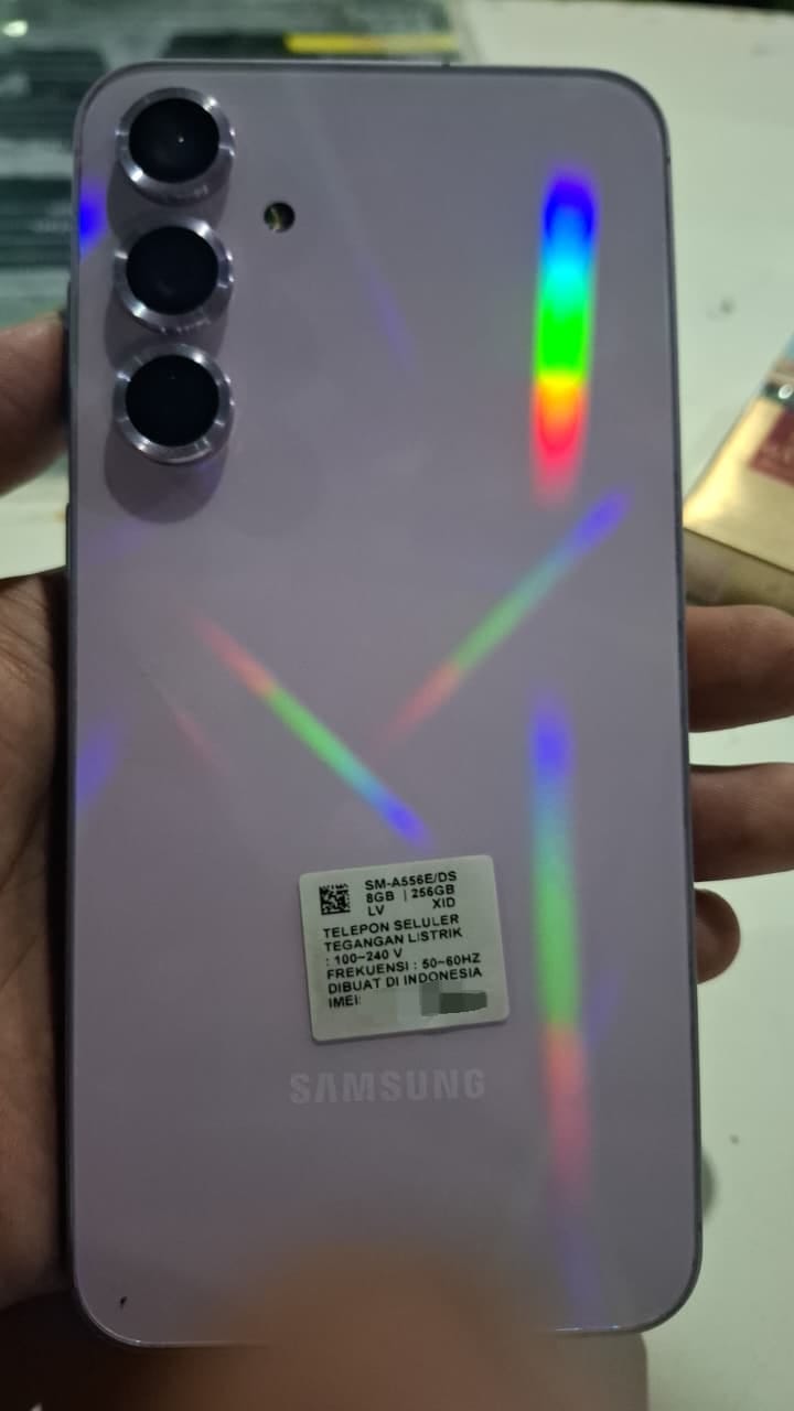 Foto laporan HP Samsung A55 Lilac (HB6301)