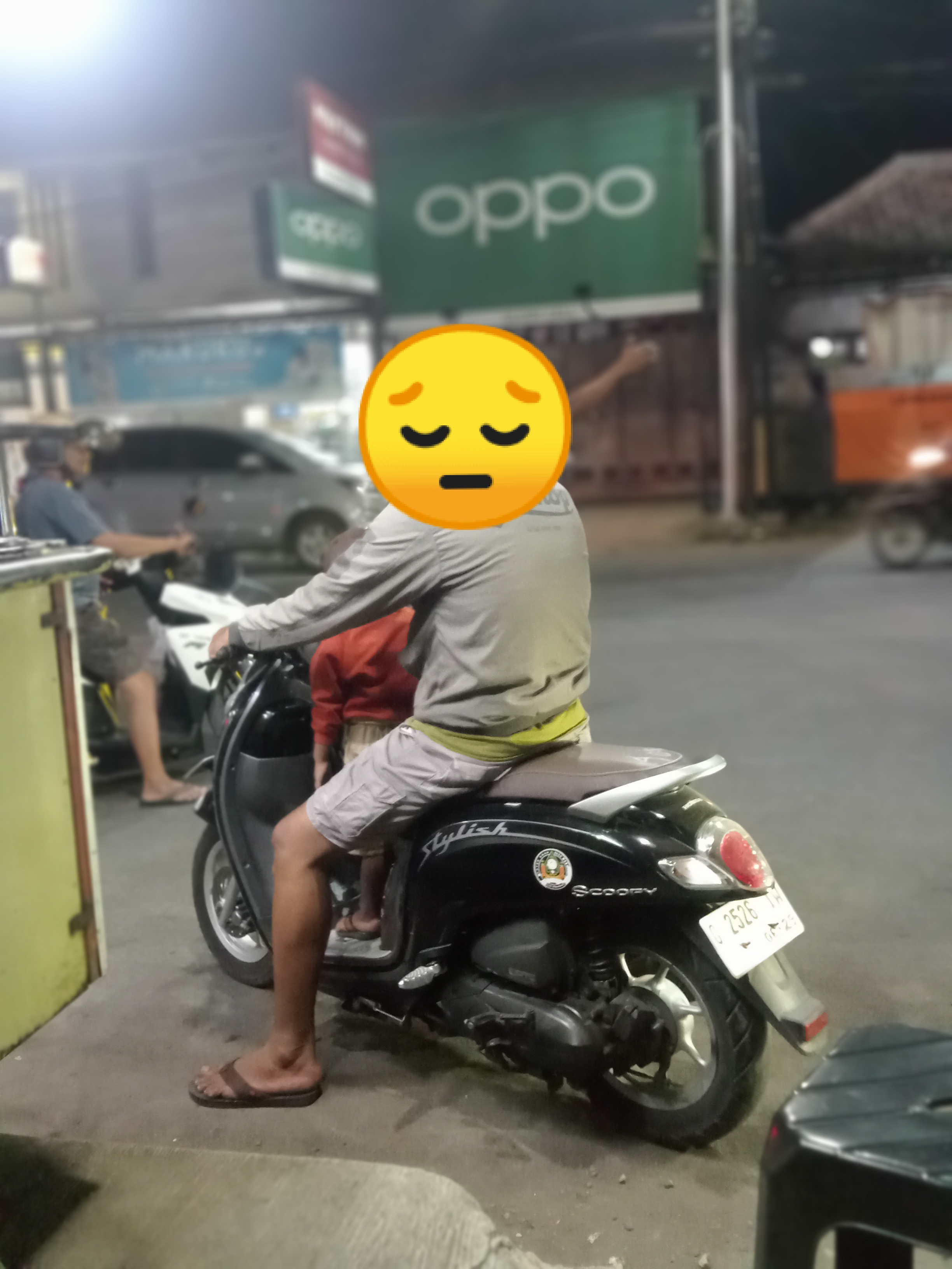 Foto laporan Kehilangan motor scoopy warna hitam silver plat G 2526 IW (HB6309)