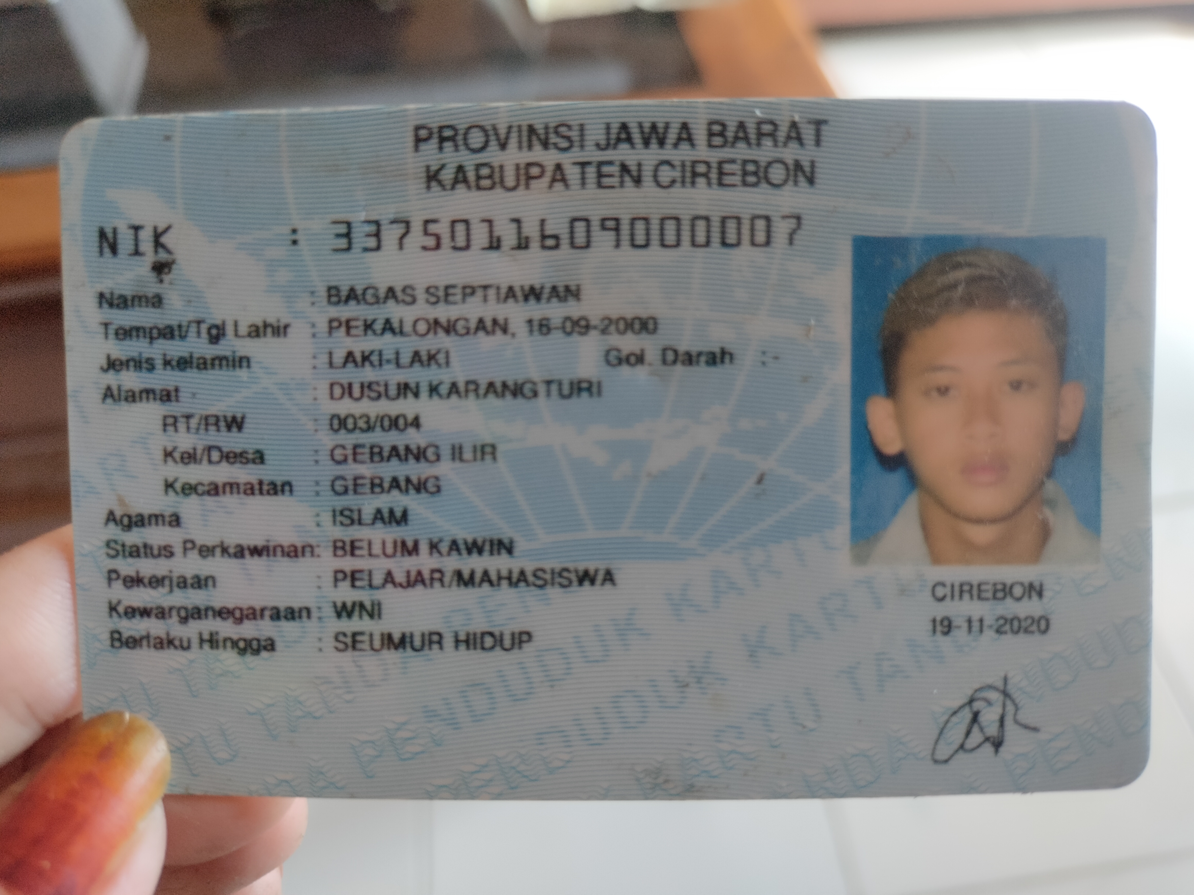 Foto laporan Nemu Dompet (HB6396)