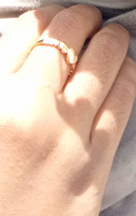 Foto laporan cincin emas (HB6652)