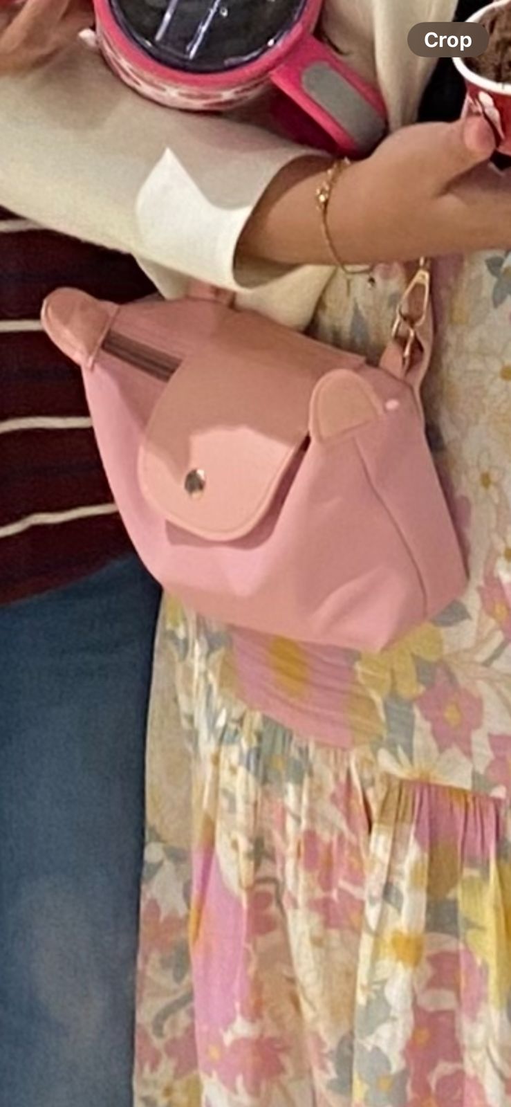 Foto laporan tas slempang kecil warna pink (HB6660)