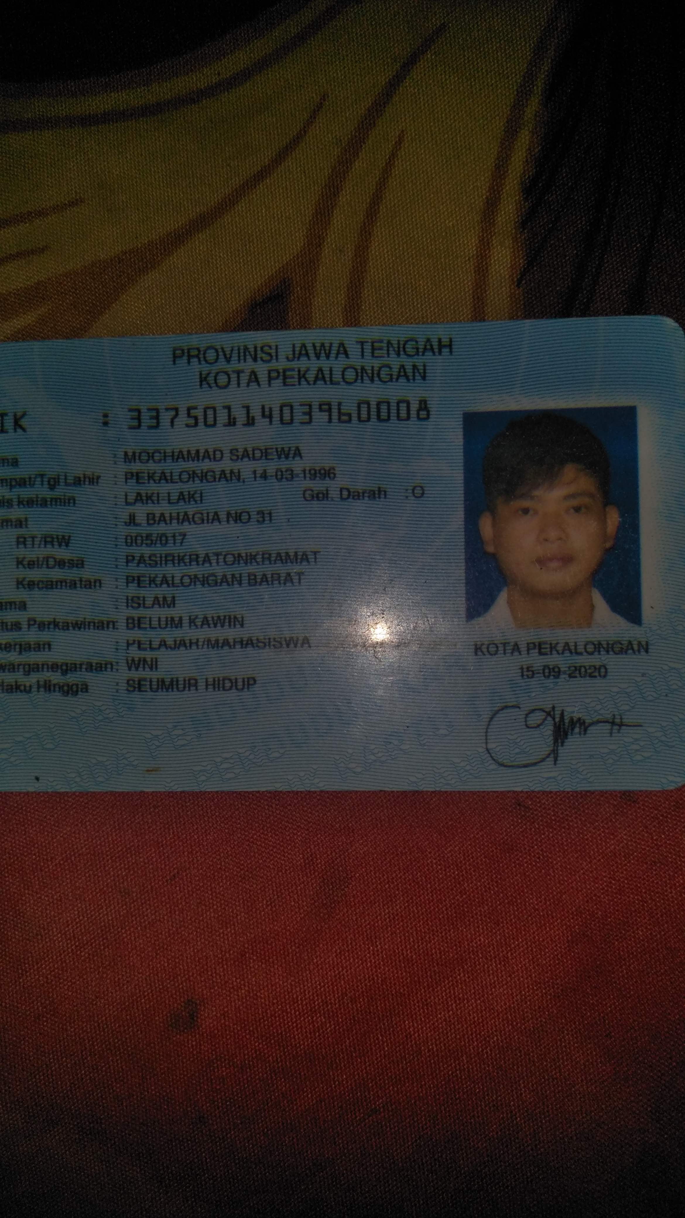 Foto laporan Ditemukan ktp beralamat pasirkratonkramat (HB6864)