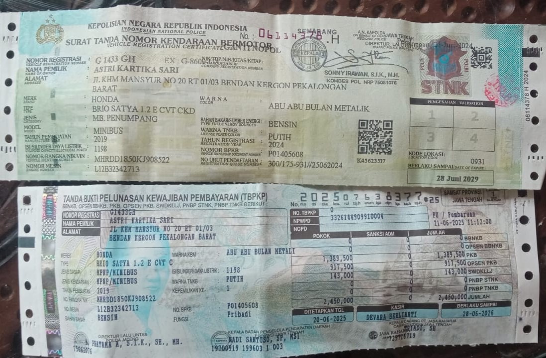 Foto laporan Kunci mobil brio dan dompet stnk warna biru (HB6877)
