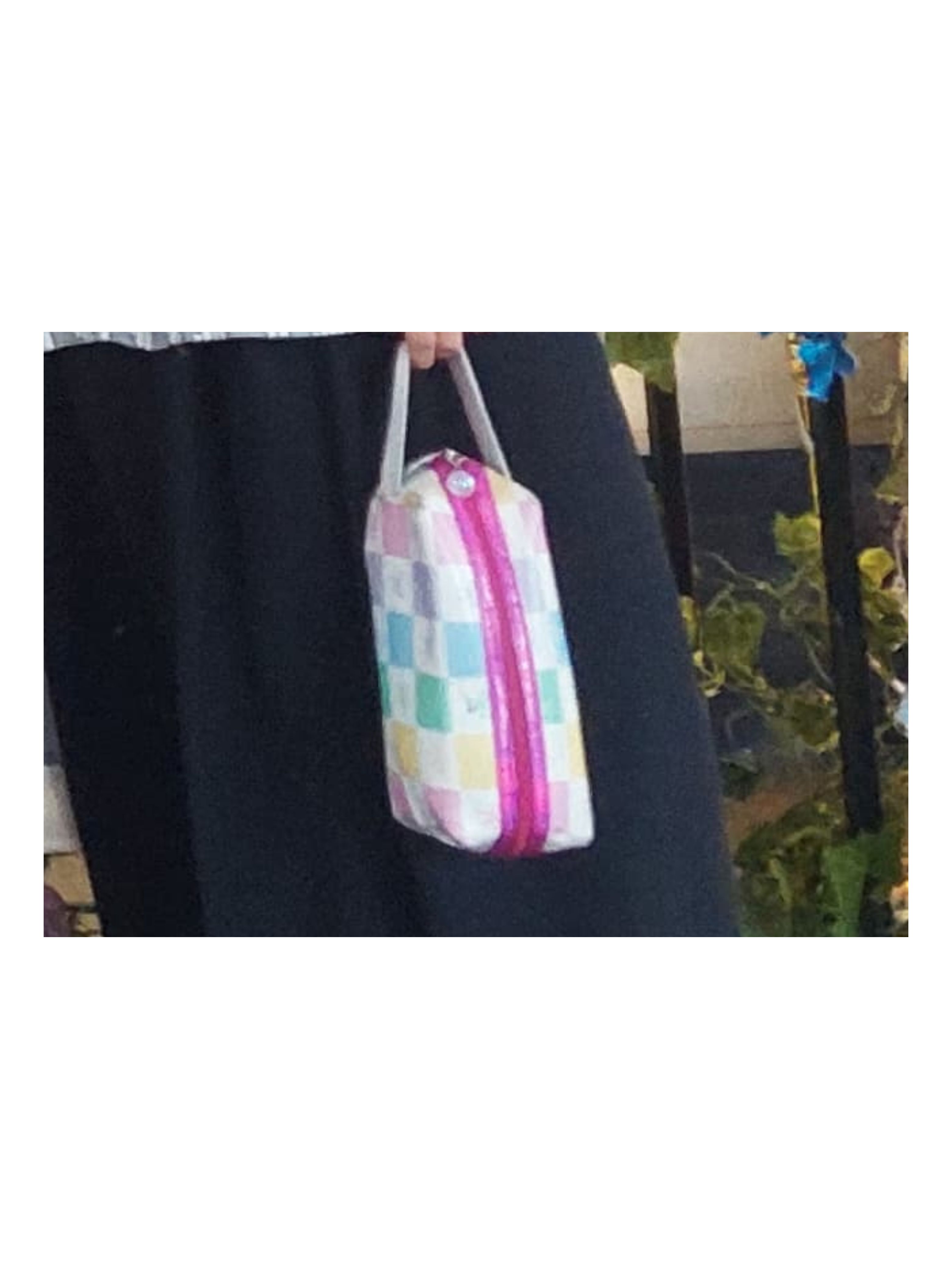 Foto laporan Dompet Pink Besar (HB6905)