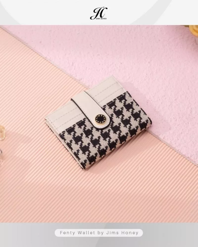 Foto laporan dompet (HB6955)