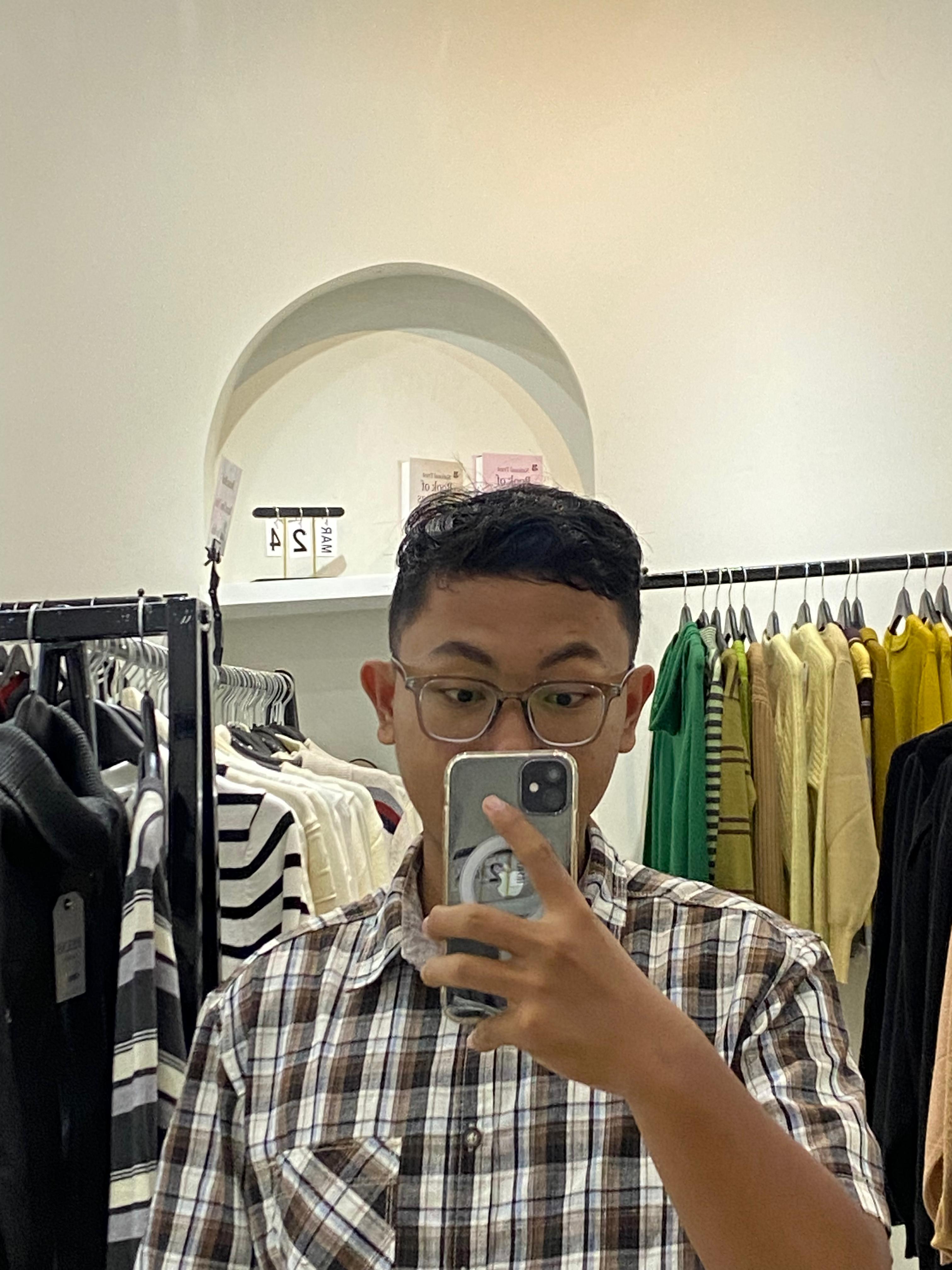 Foto laporan handphone (HB7019)