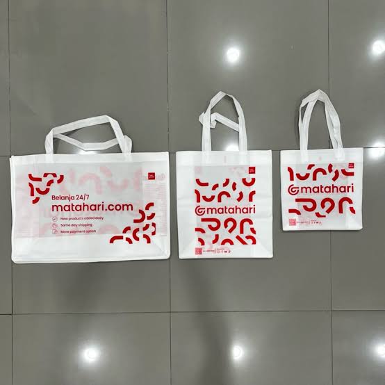 Foto laporan tote bag (kantong putih dari mall matahari) warna putih (HB7206)