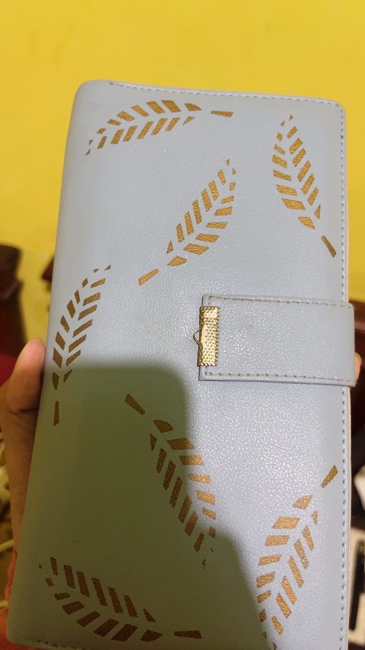 Foto laporan Dompet Panjang Biru (HB7243)