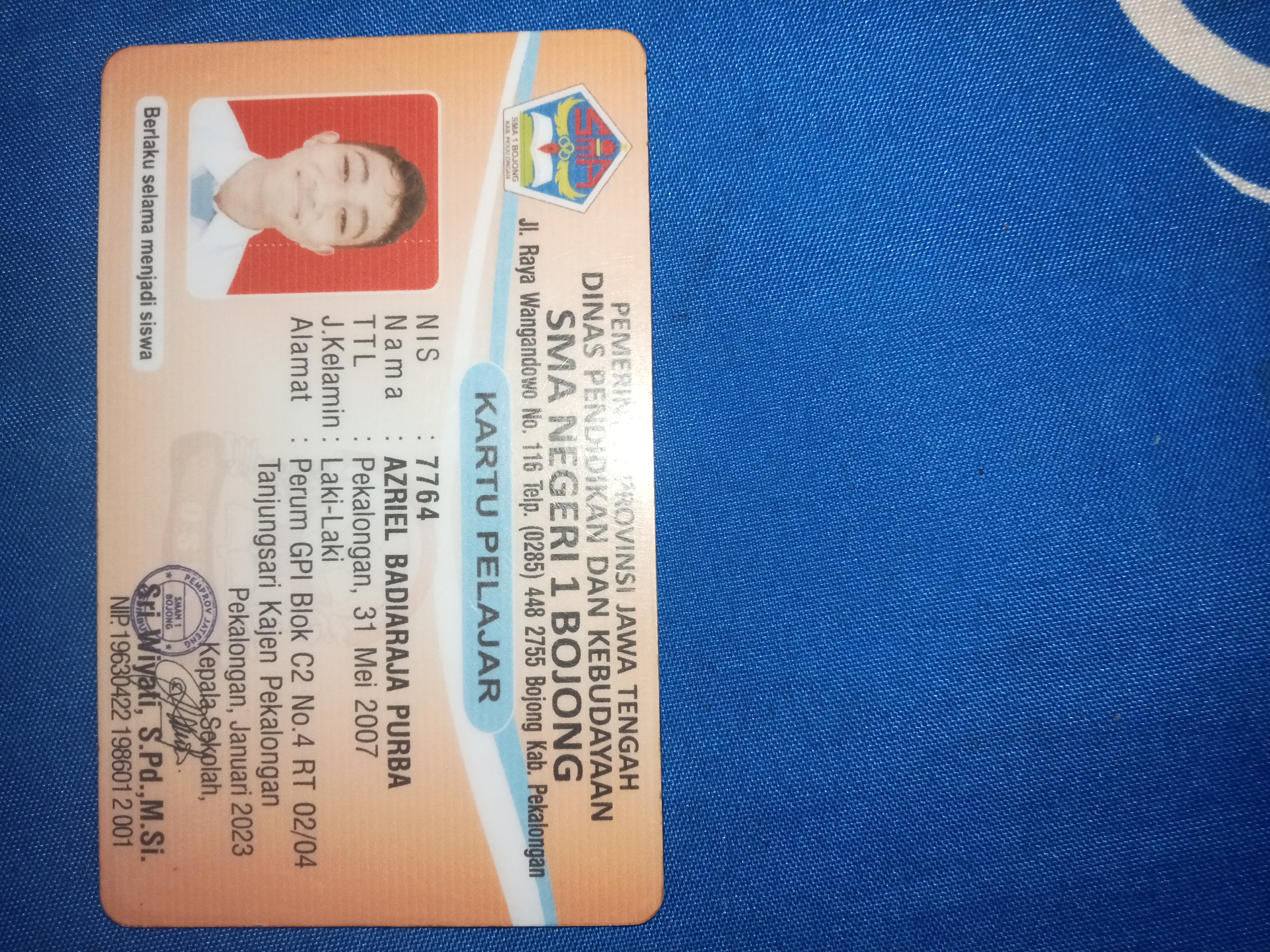 Foto laporan kartu pelajar (TB0059)