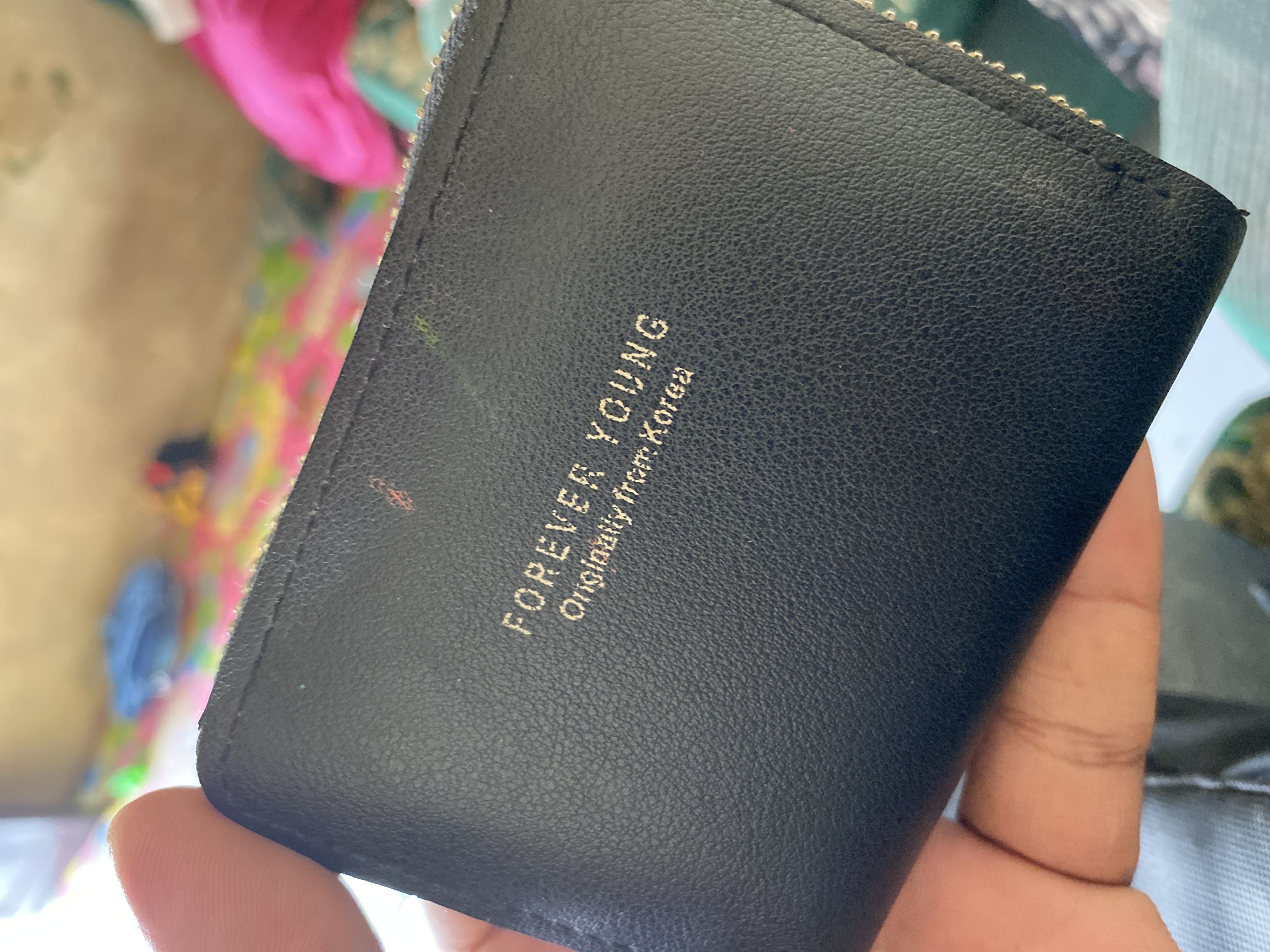 Foto laporan dompet berisi stnk ktp bpjs sim atas nama siti aisyah landung sari (TB0076)