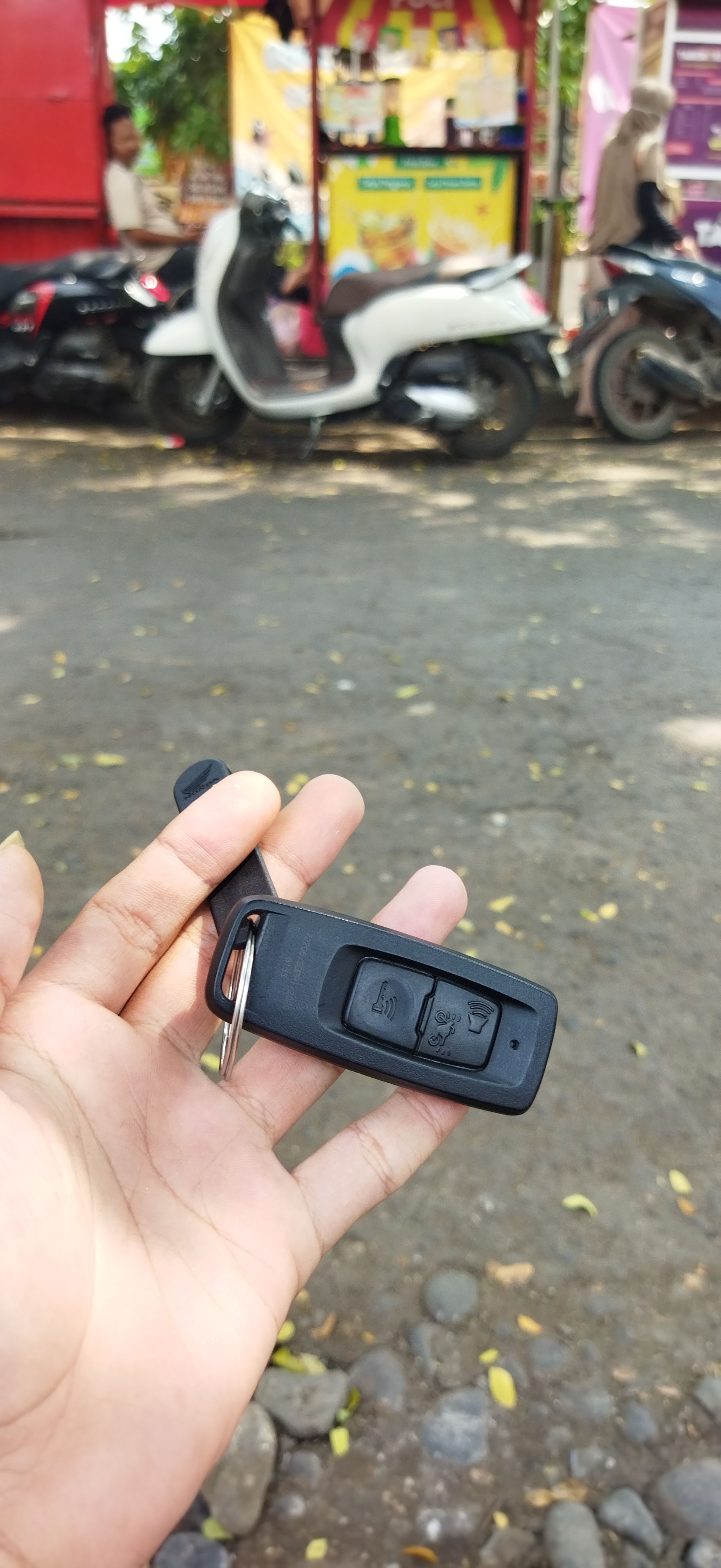 Foto laporan kunci keyles (TB0141)