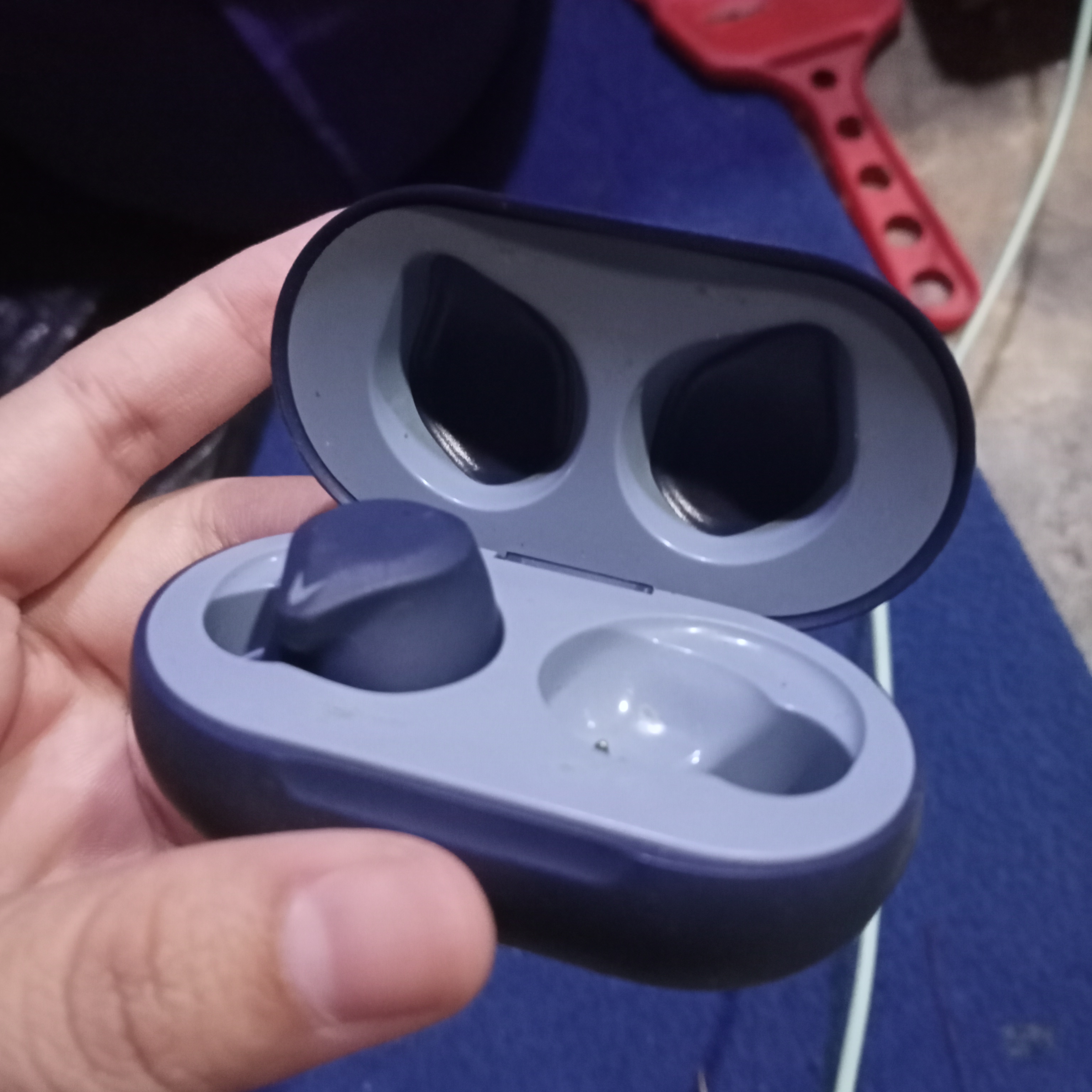 Foto laporan vyatta airboom pro bluetooth (TB0156)