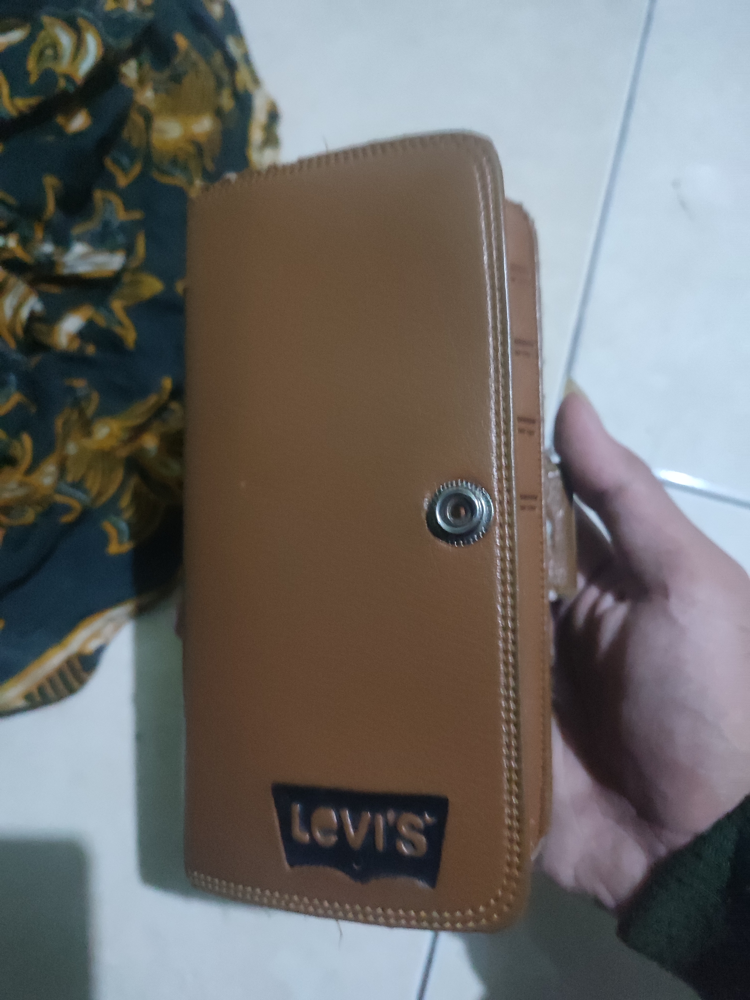 Foto laporan Dompet (TB0229)