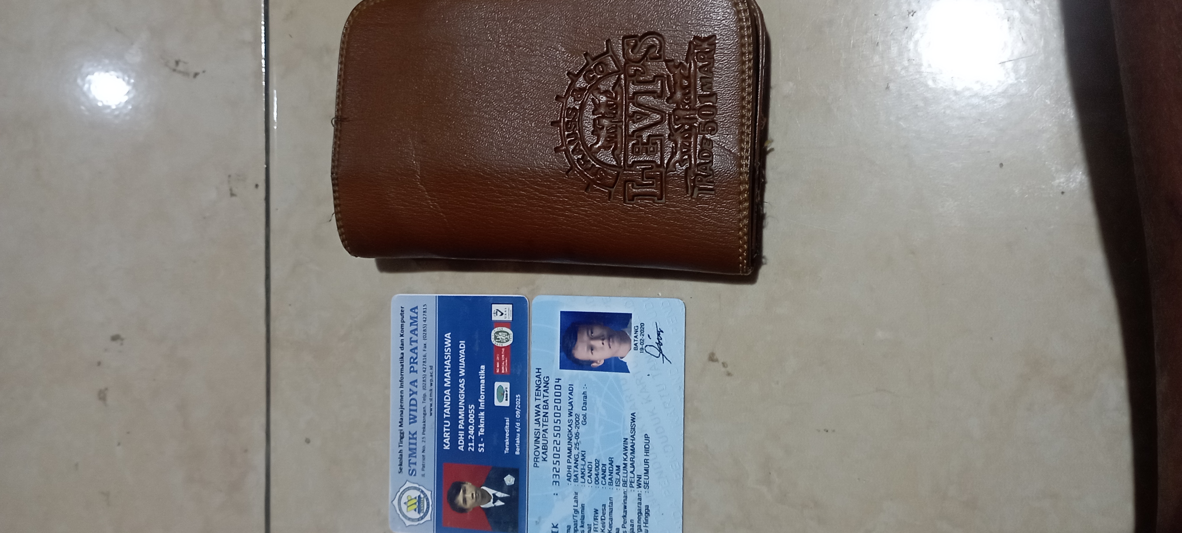 Foto laporan Dompet (TB0287)