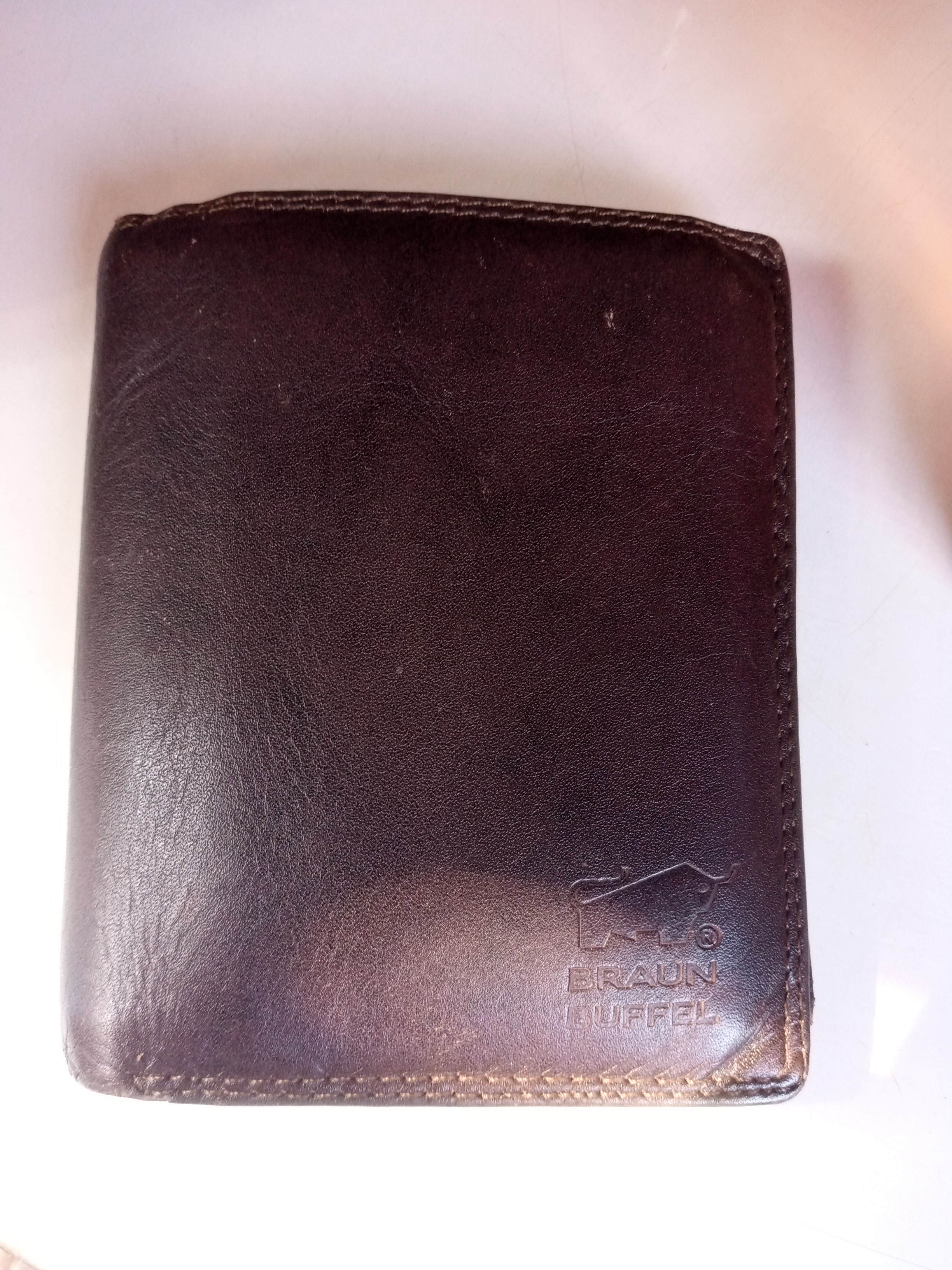 Foto laporan Dompet (TB0331)