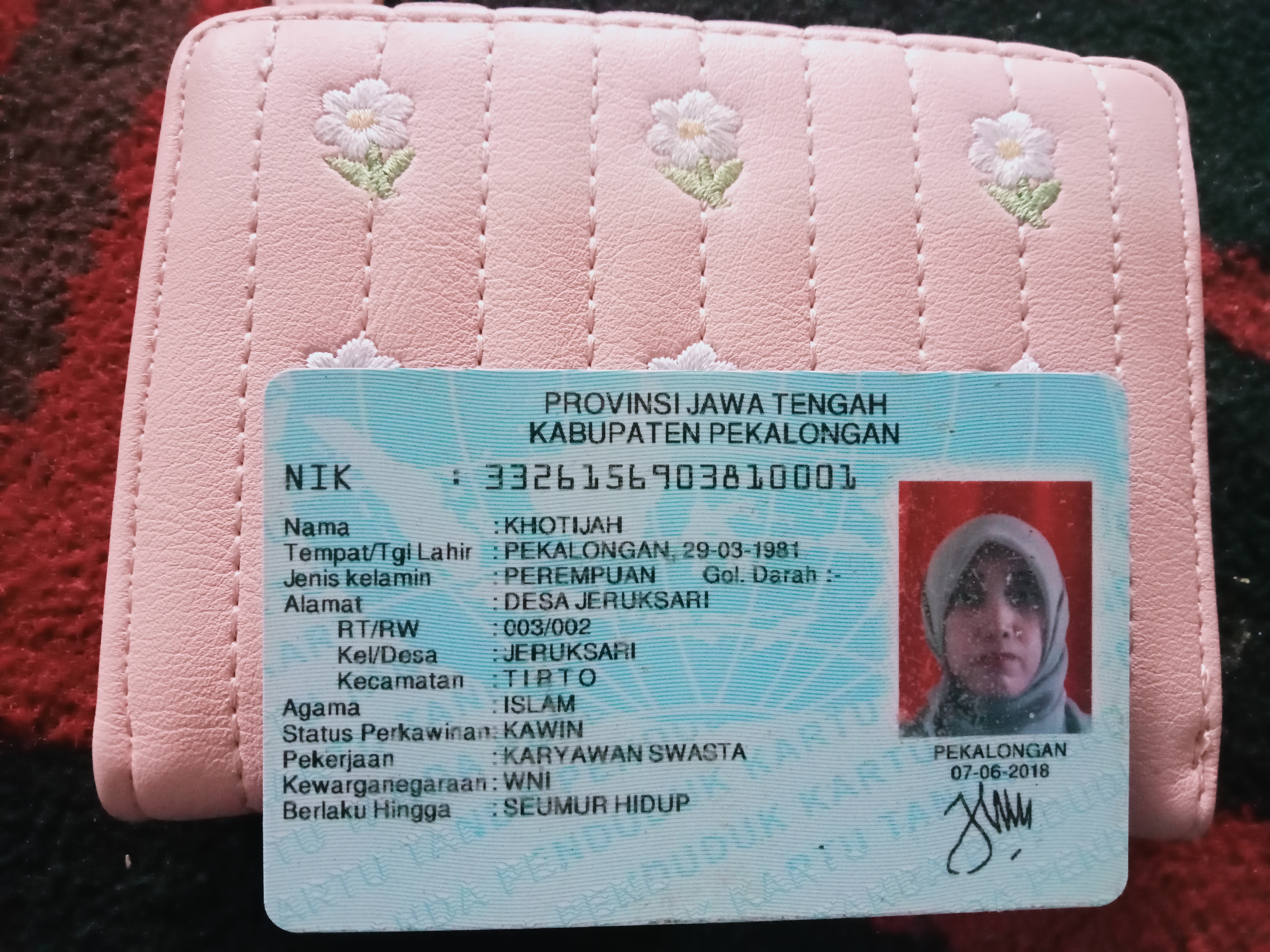 Foto laporan Dompet (TB0339)
