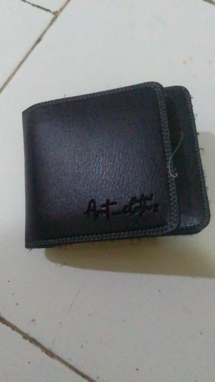Foto laporan Dompet hitam milik satria uin (TB0358)