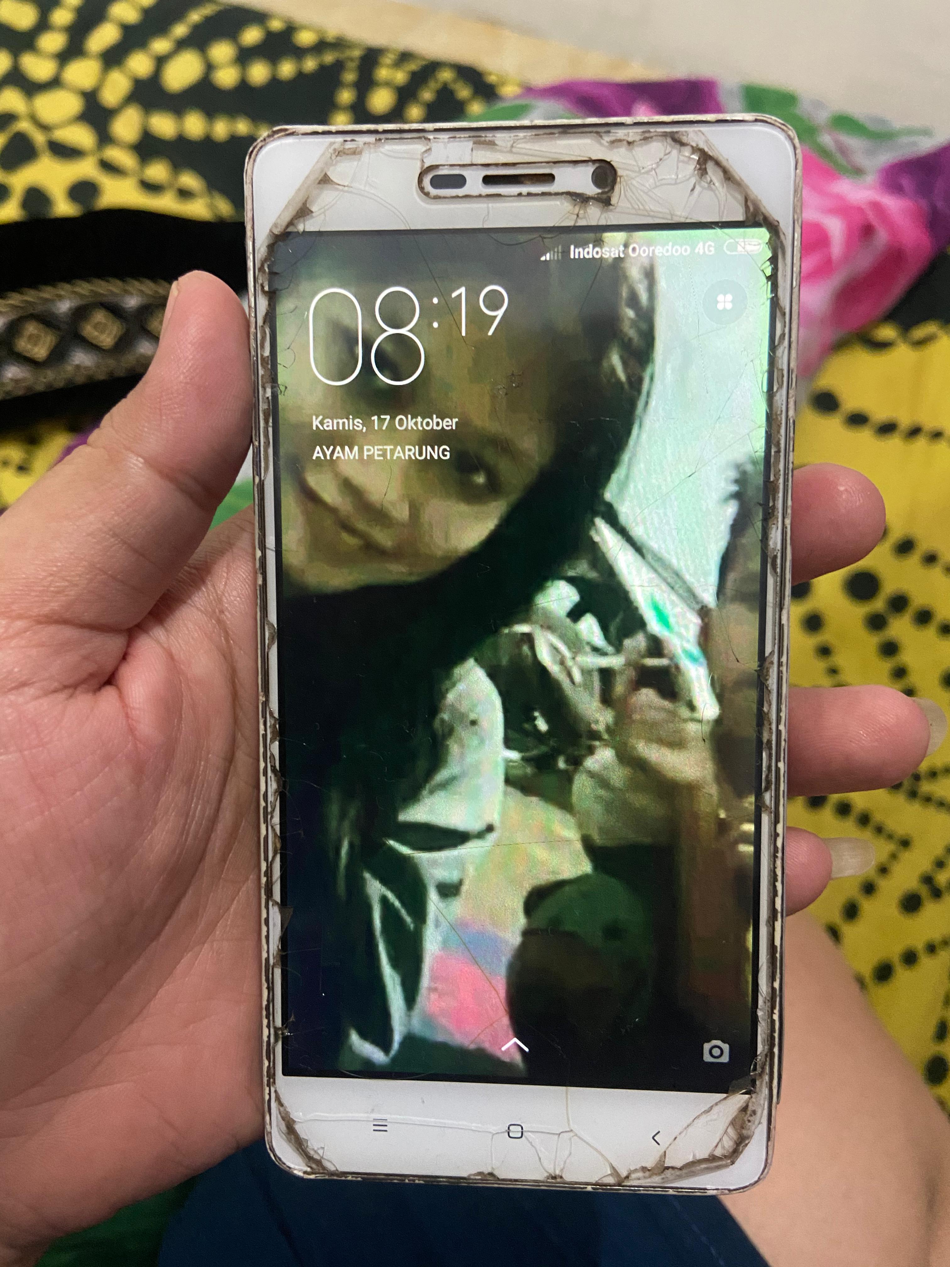 Foto laporan Hp (TB0381)
