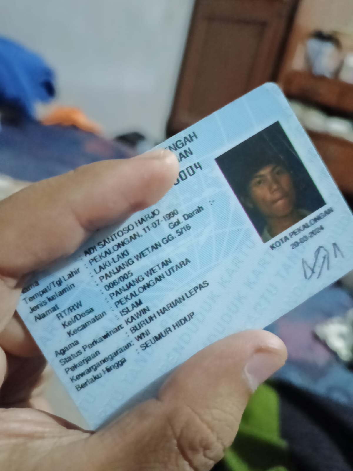 Foto laporan Ktp (TB0382)