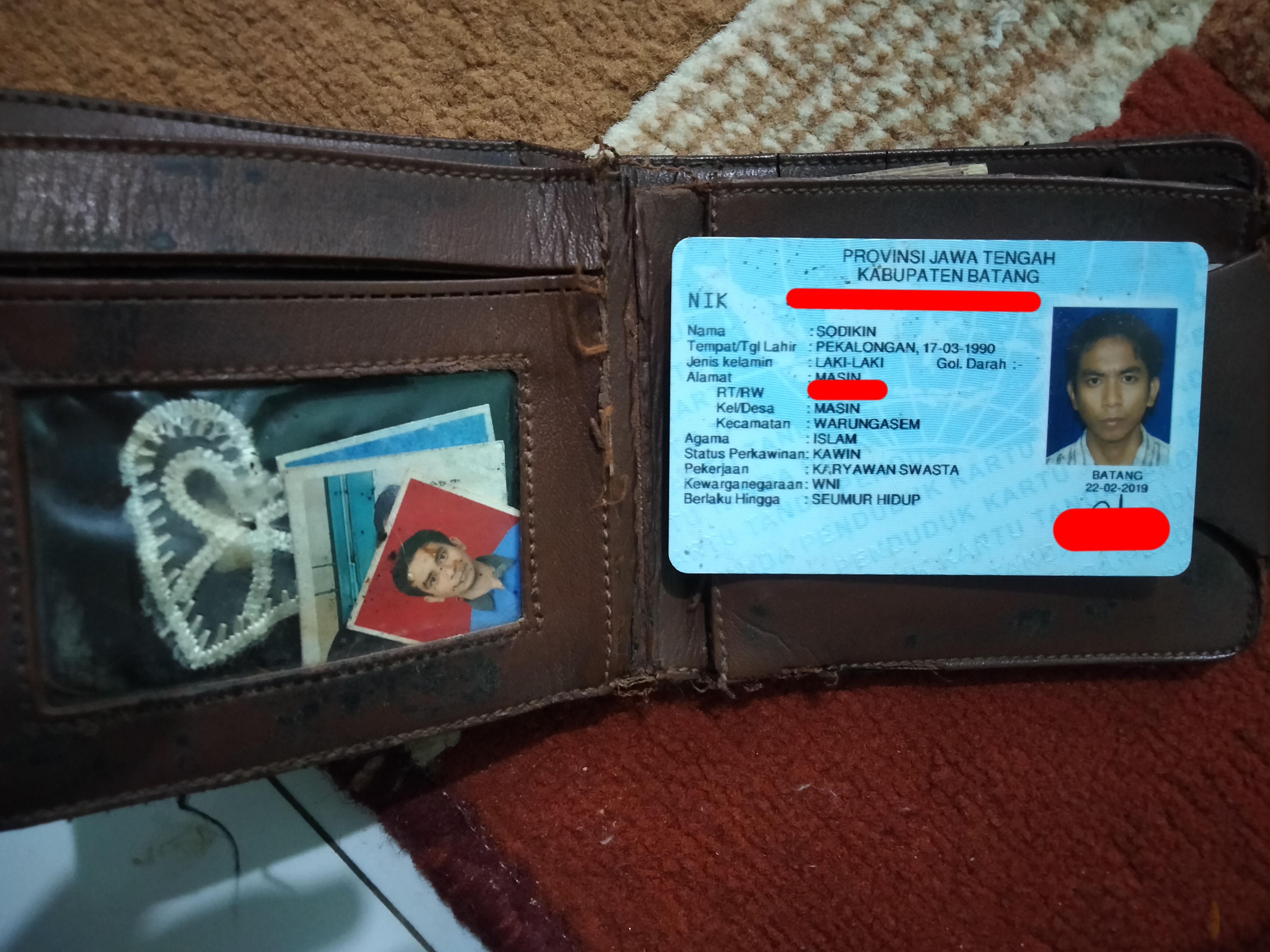 Foto laporan Dompet (TB0394)