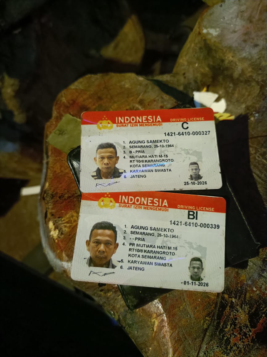 Foto laporan Dompet (TB0473)