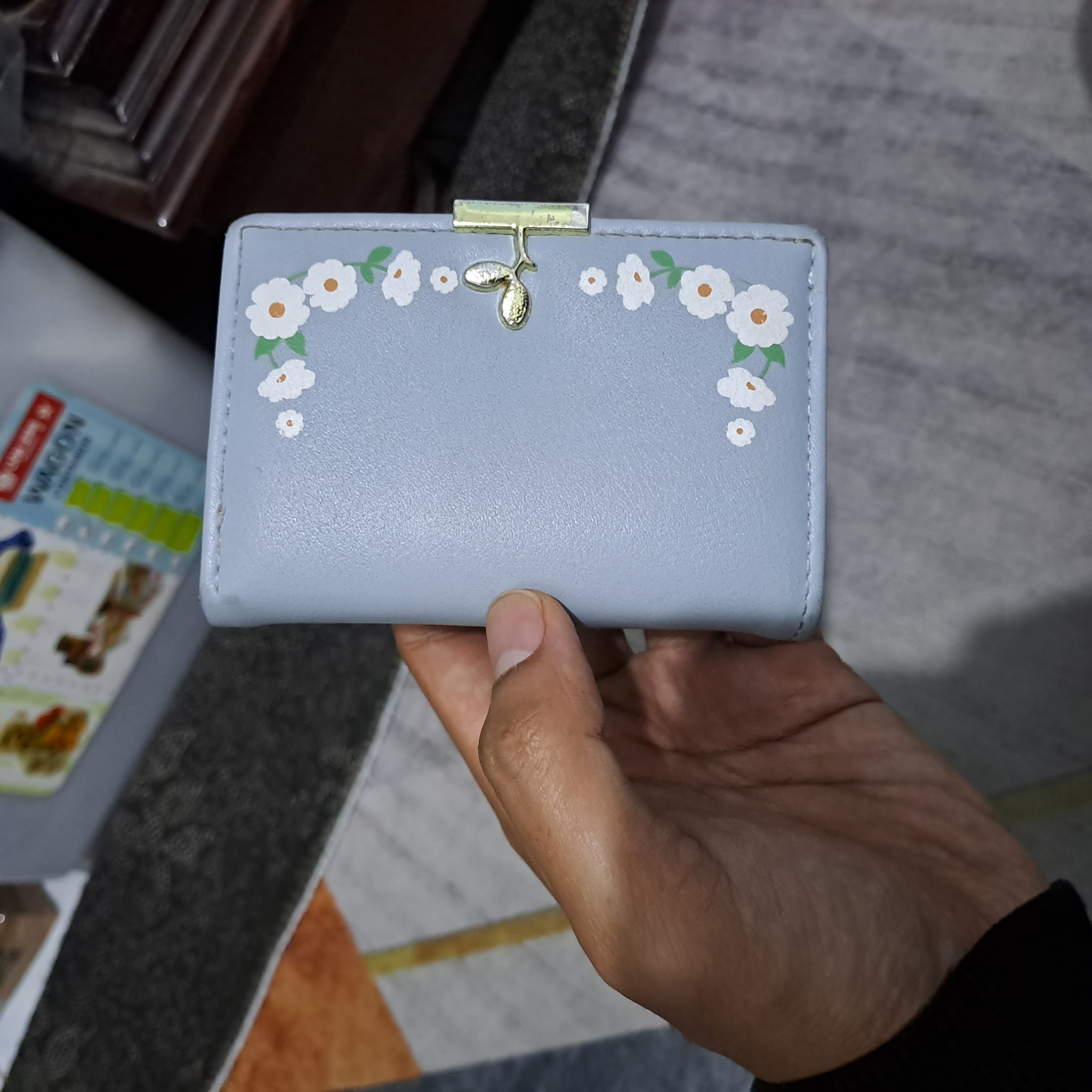 Foto laporan Dompet (TB0492)