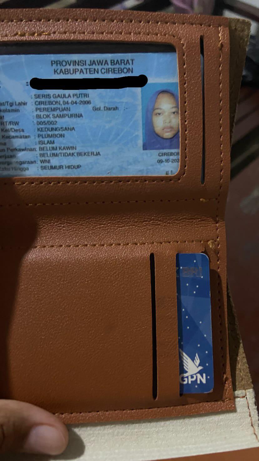 Foto laporan Dompet berisi : ktp, stnk,sim,bpjs,atm (TB0493)
