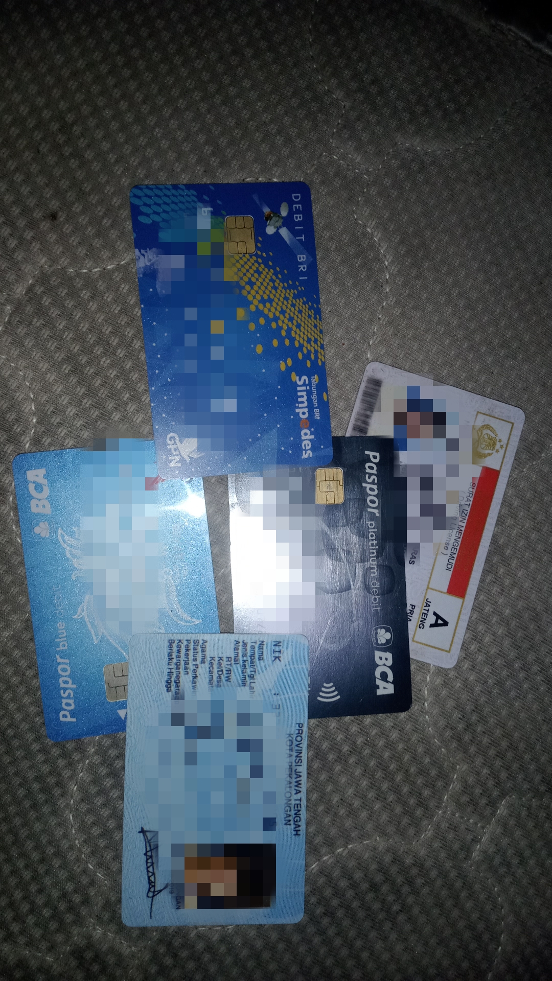 Foto laporan kartu (TB0512)
