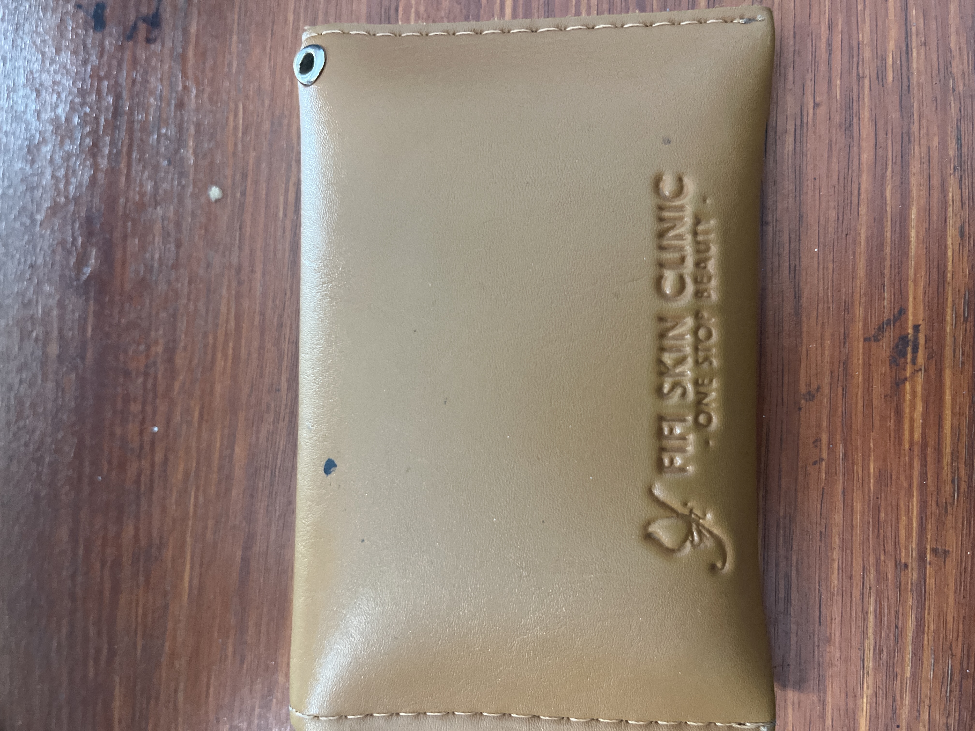 Foto laporan Dompet (TB0516)