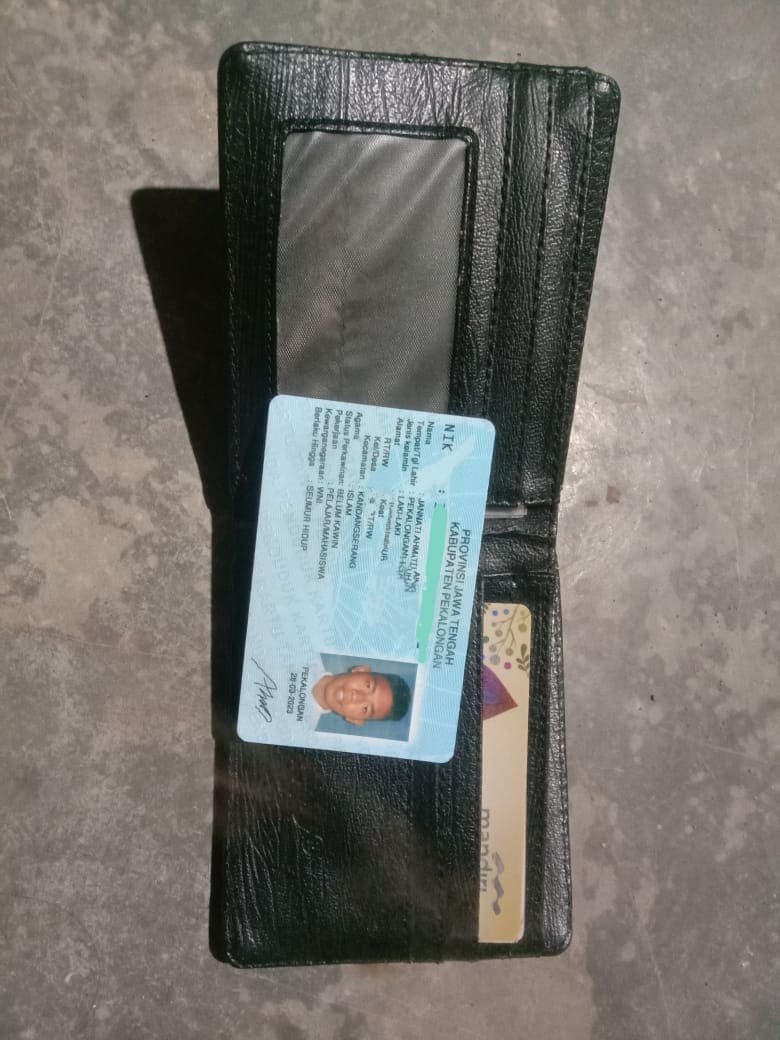 Foto laporan Dompet (TB0533)