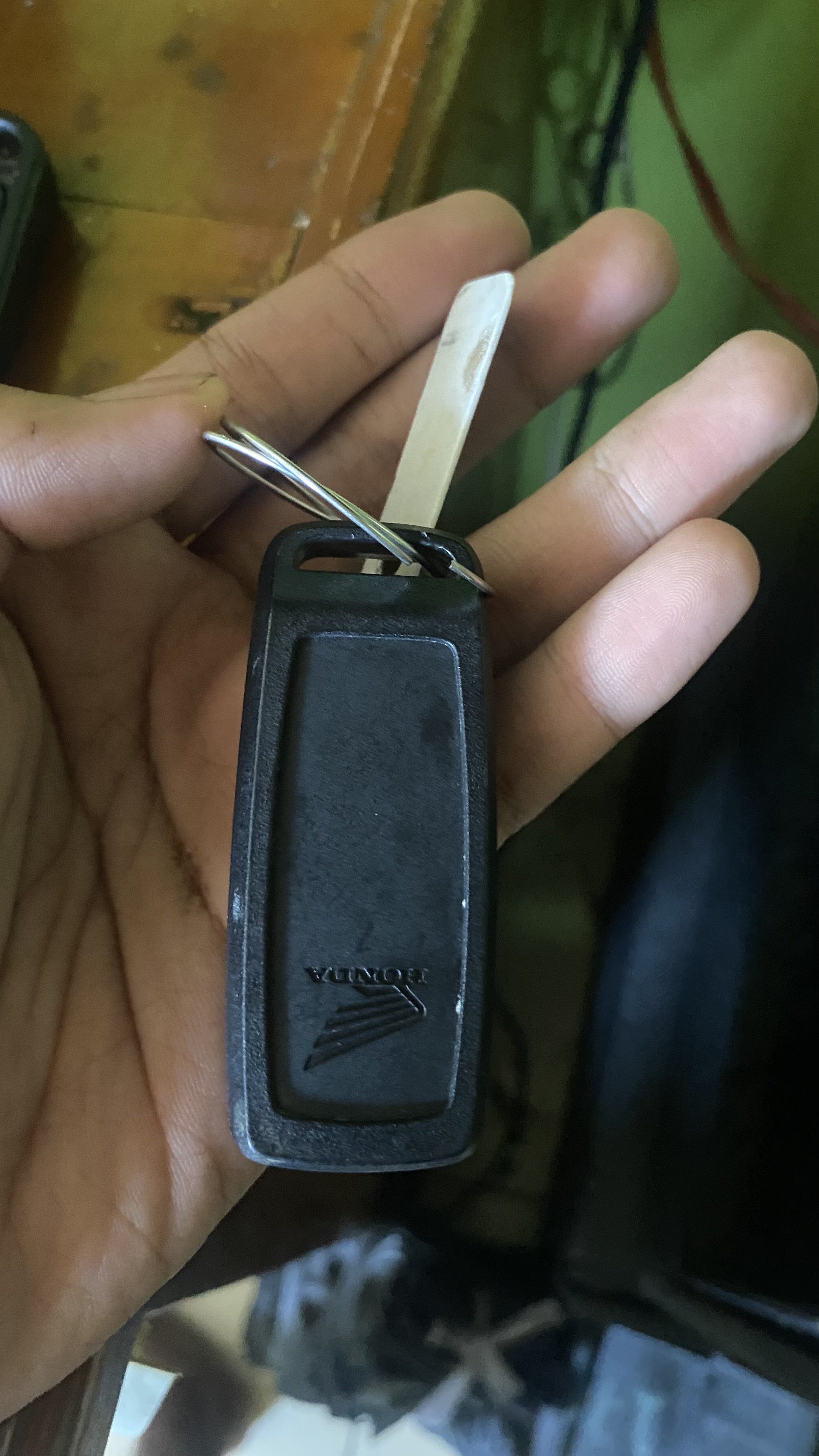 Foto laporan remot motor honda (TB0546)