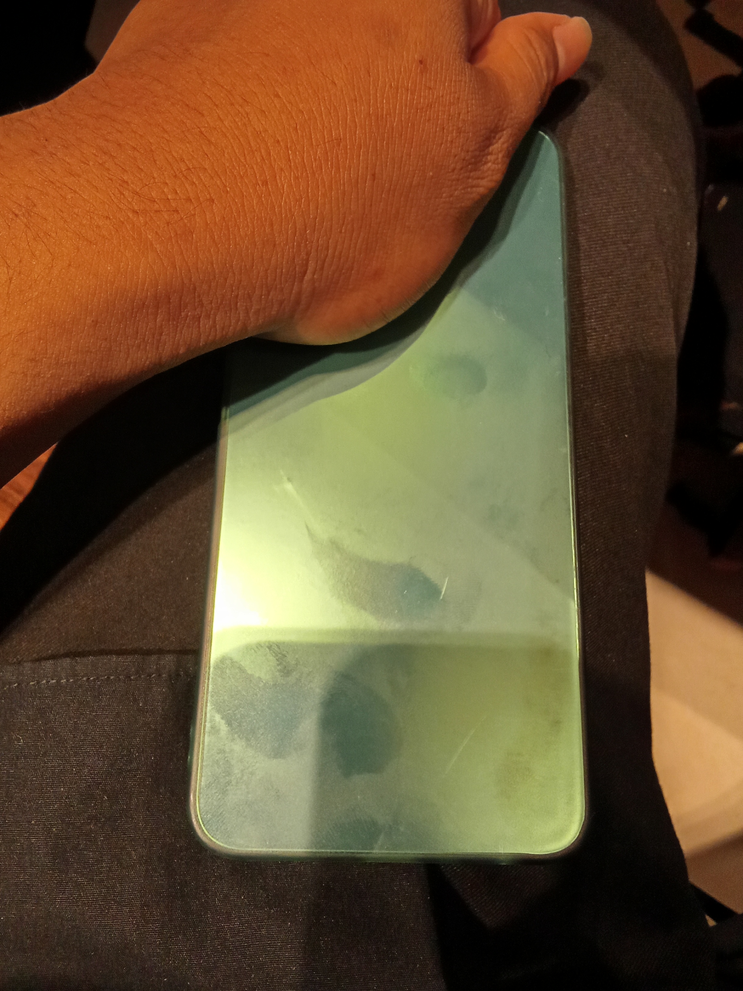 Foto laporan Handphone (TB0574)
