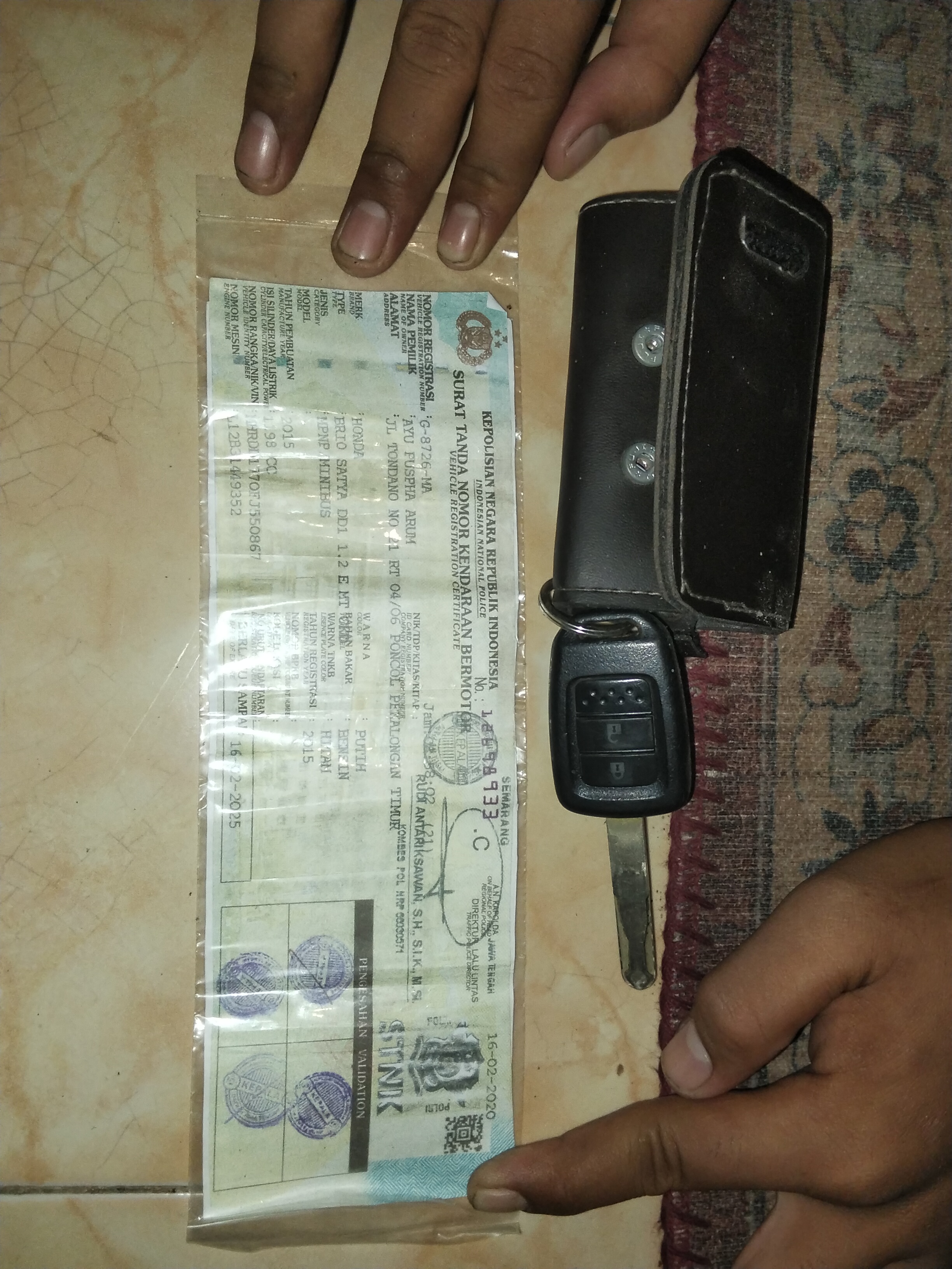 Foto laporan Kontak mobil (TB0624)