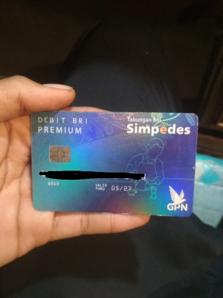 Foto laporan kartu debit atm bri premium (TB0663)