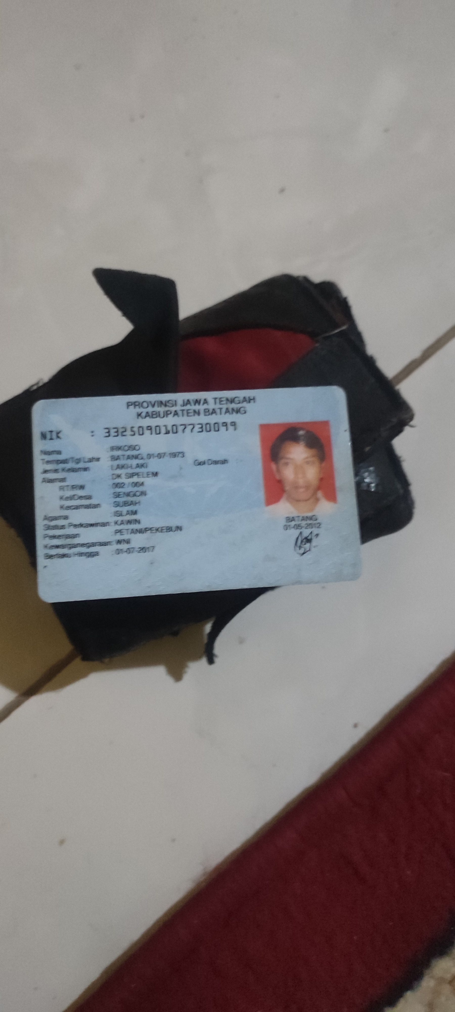 Foto laporan Dompet (TB0701)
