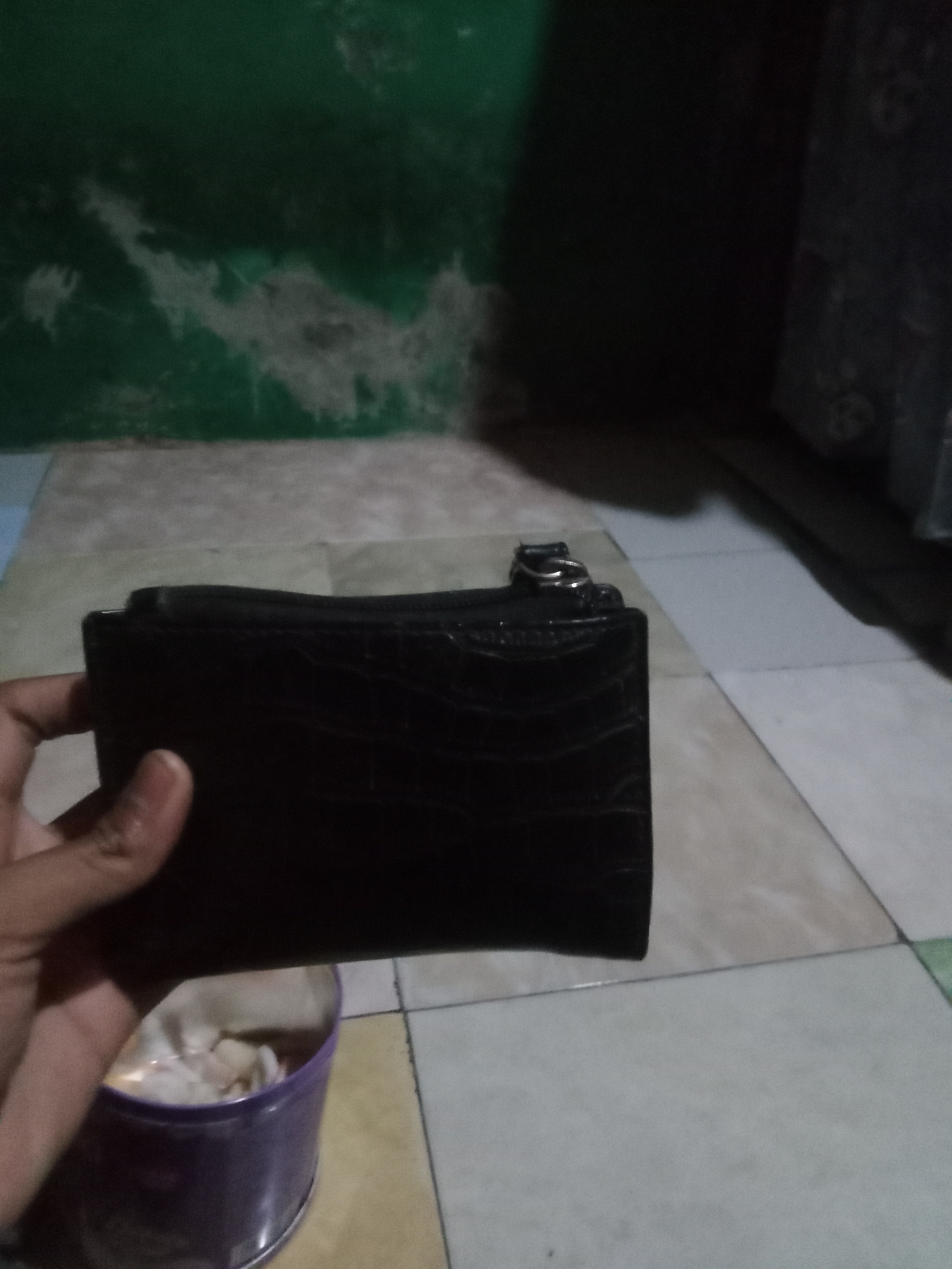 Foto laporan dompet (TB0724)