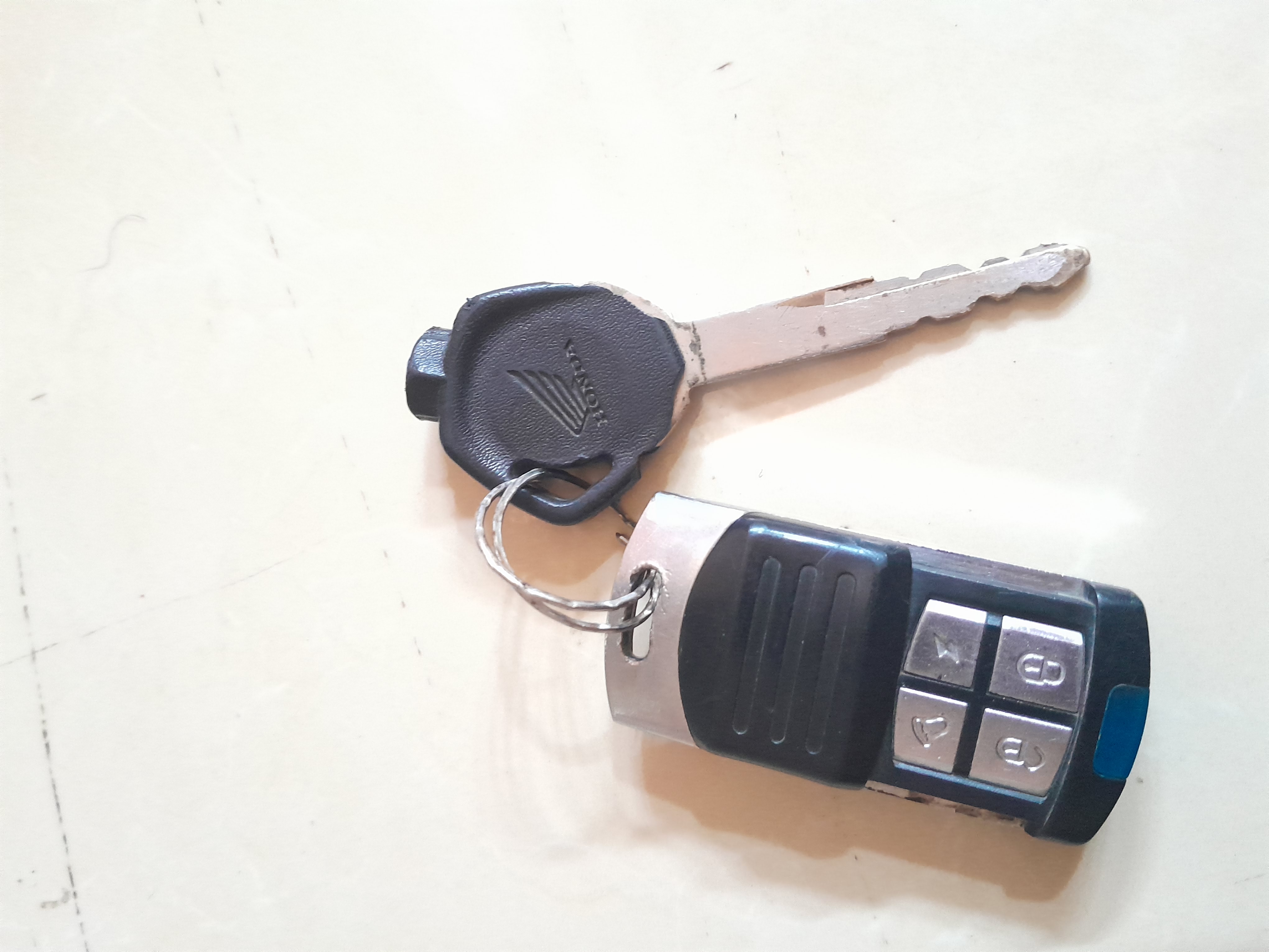 Foto laporan kunci motor (TB0729)