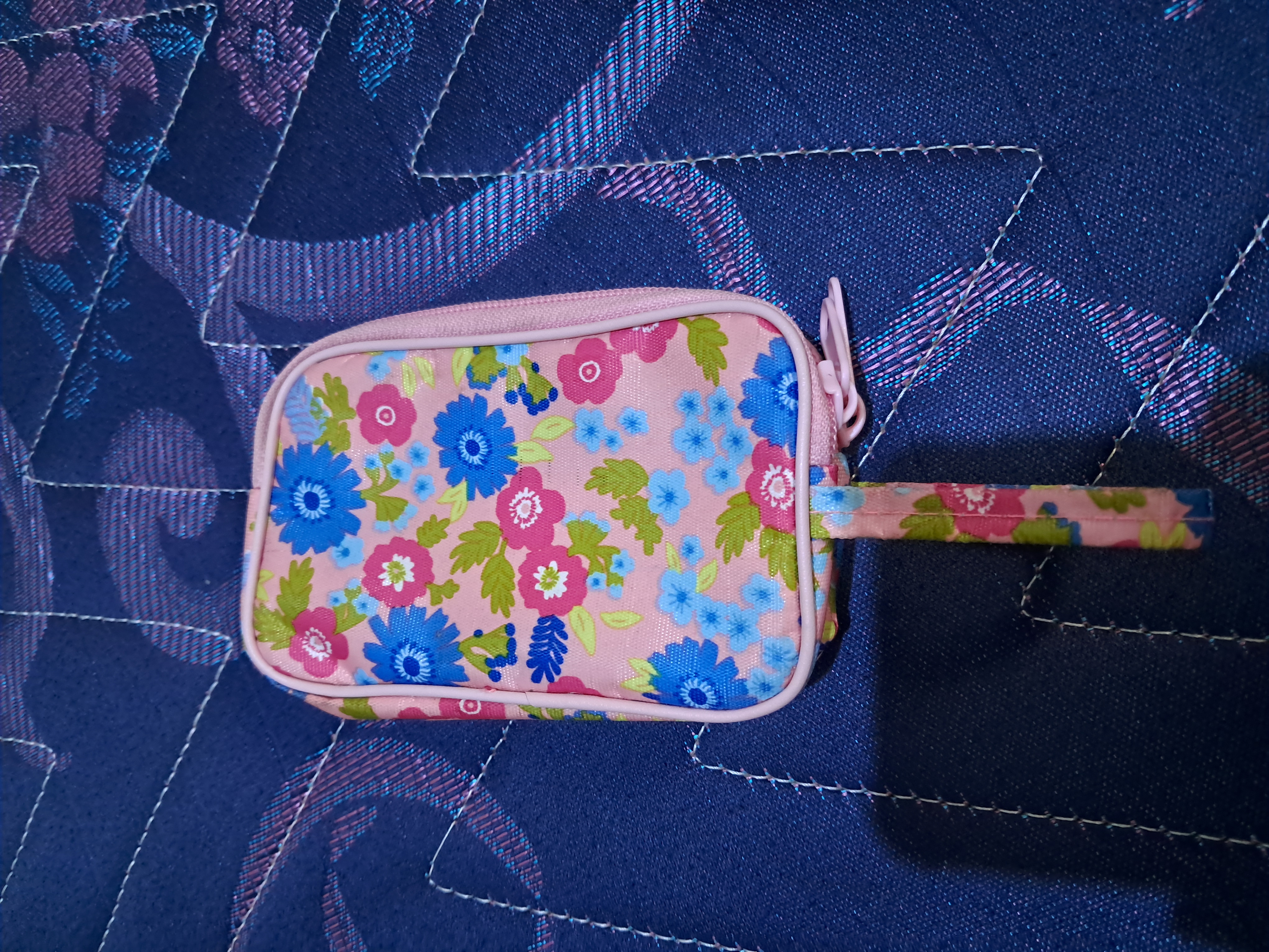 Foto laporan Dompet (TB0761)