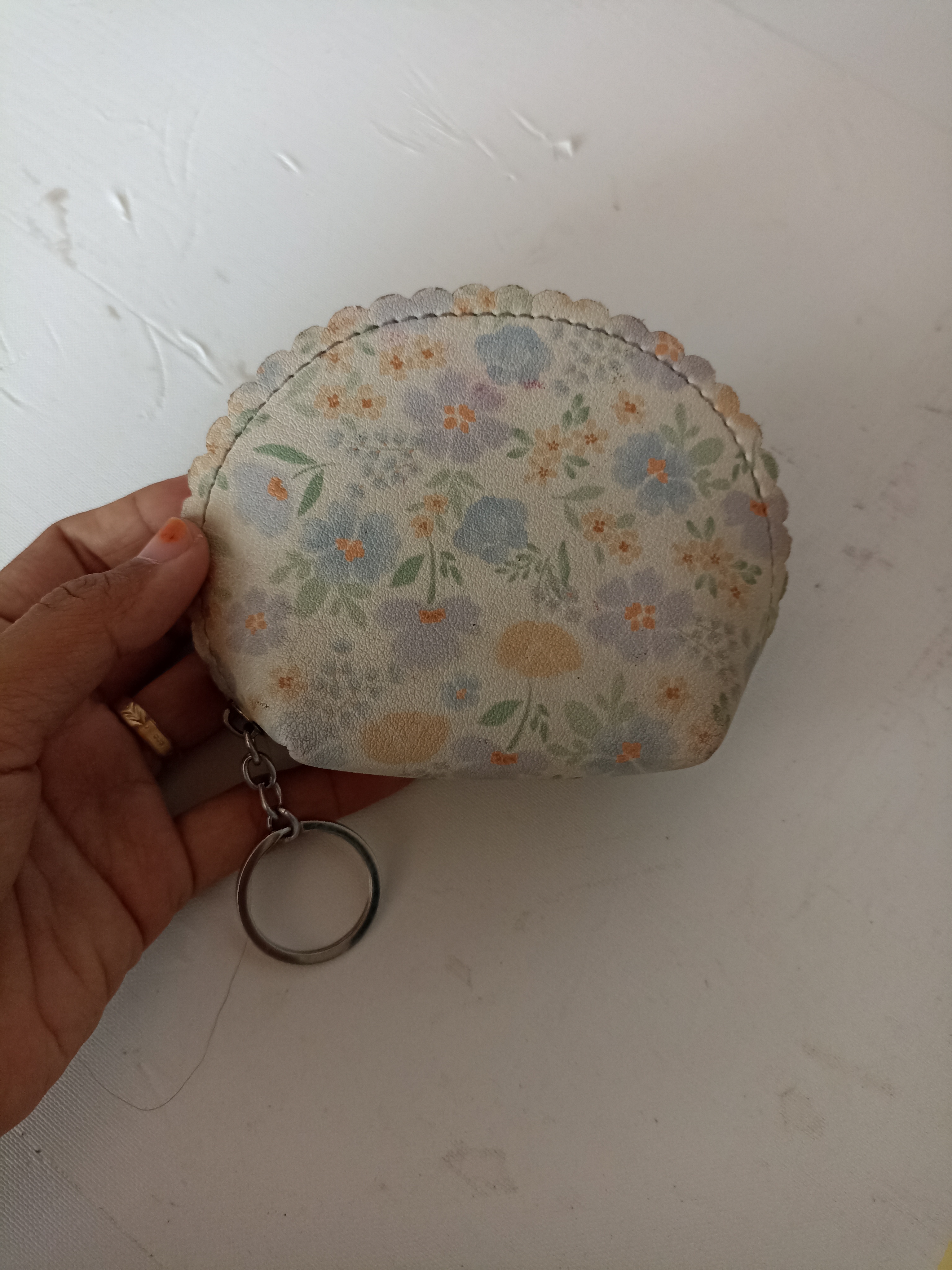 Foto laporan Dompet (TB0778)