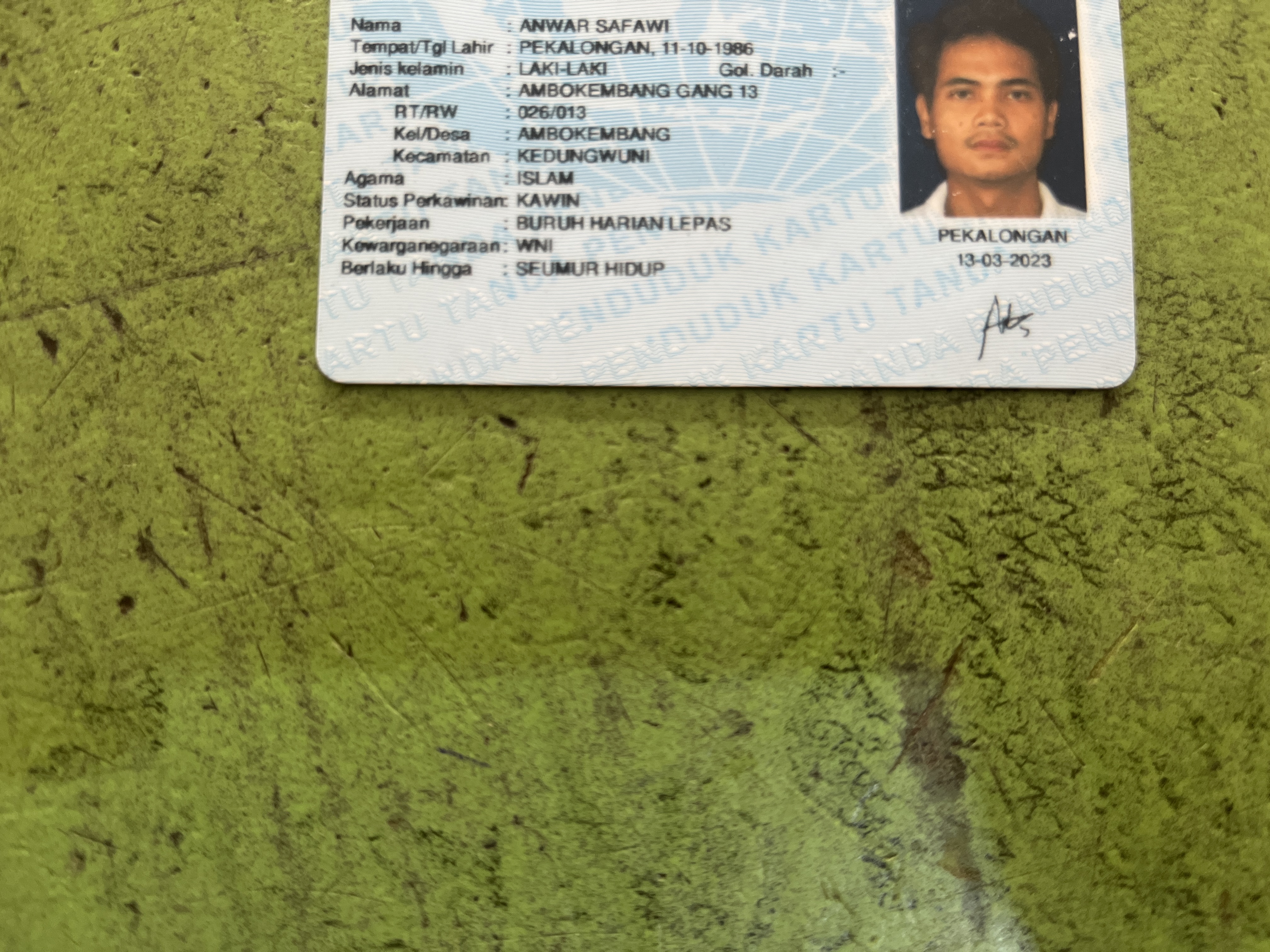 Foto laporan Ktp (TB0791)