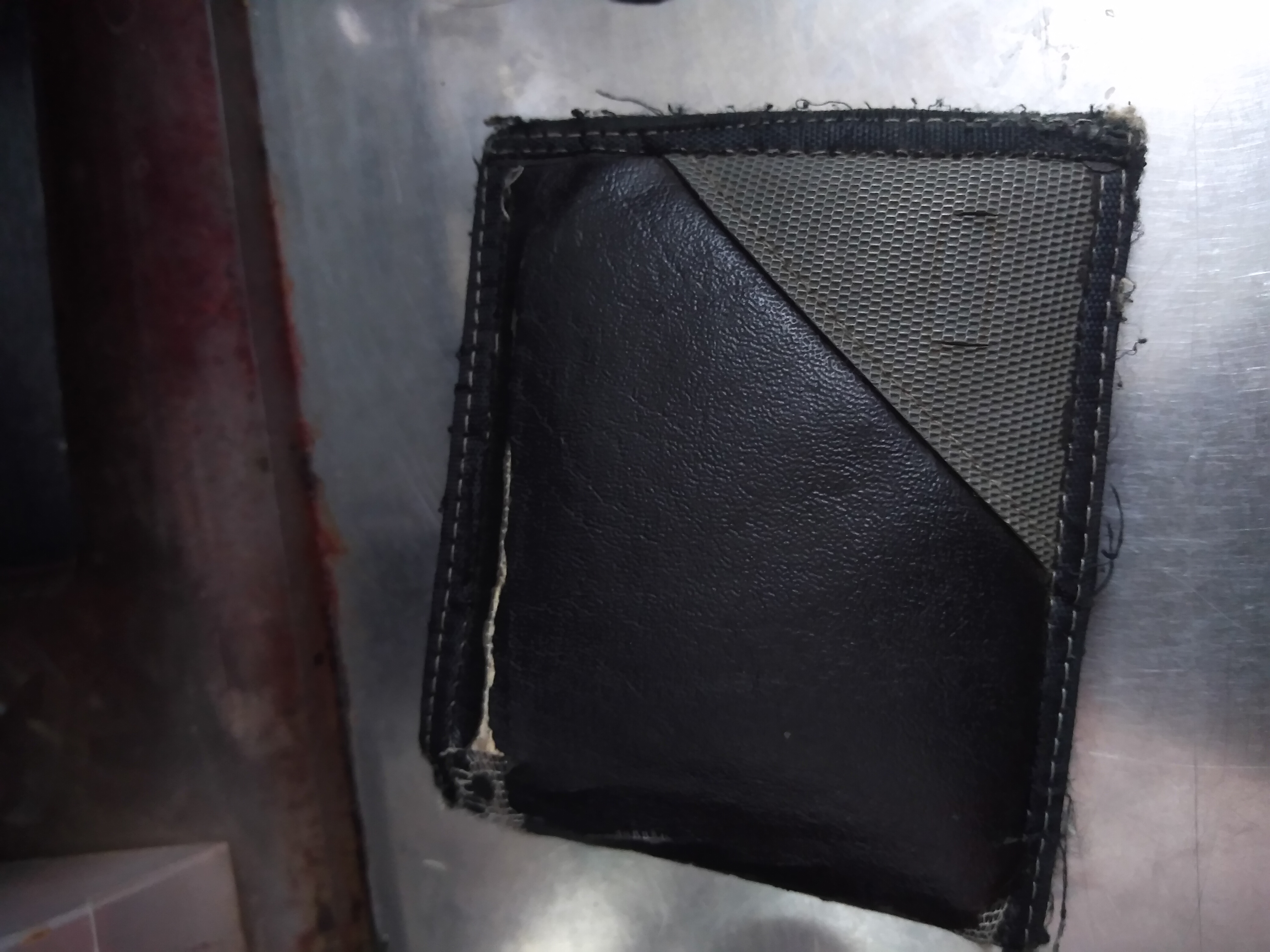 Foto laporan Dompet (TB0840)