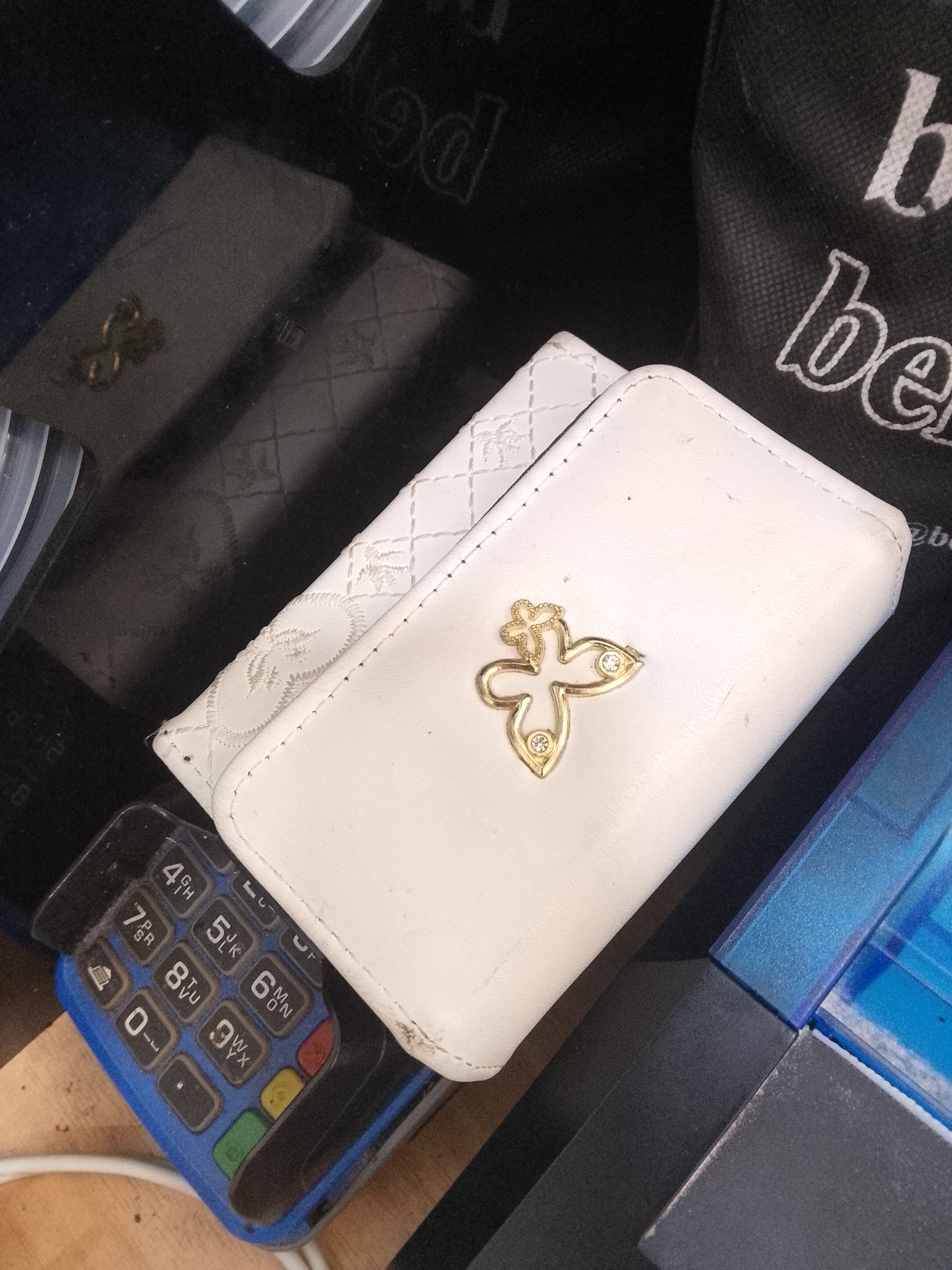 Foto laporan Dompet cwek (TB0845)