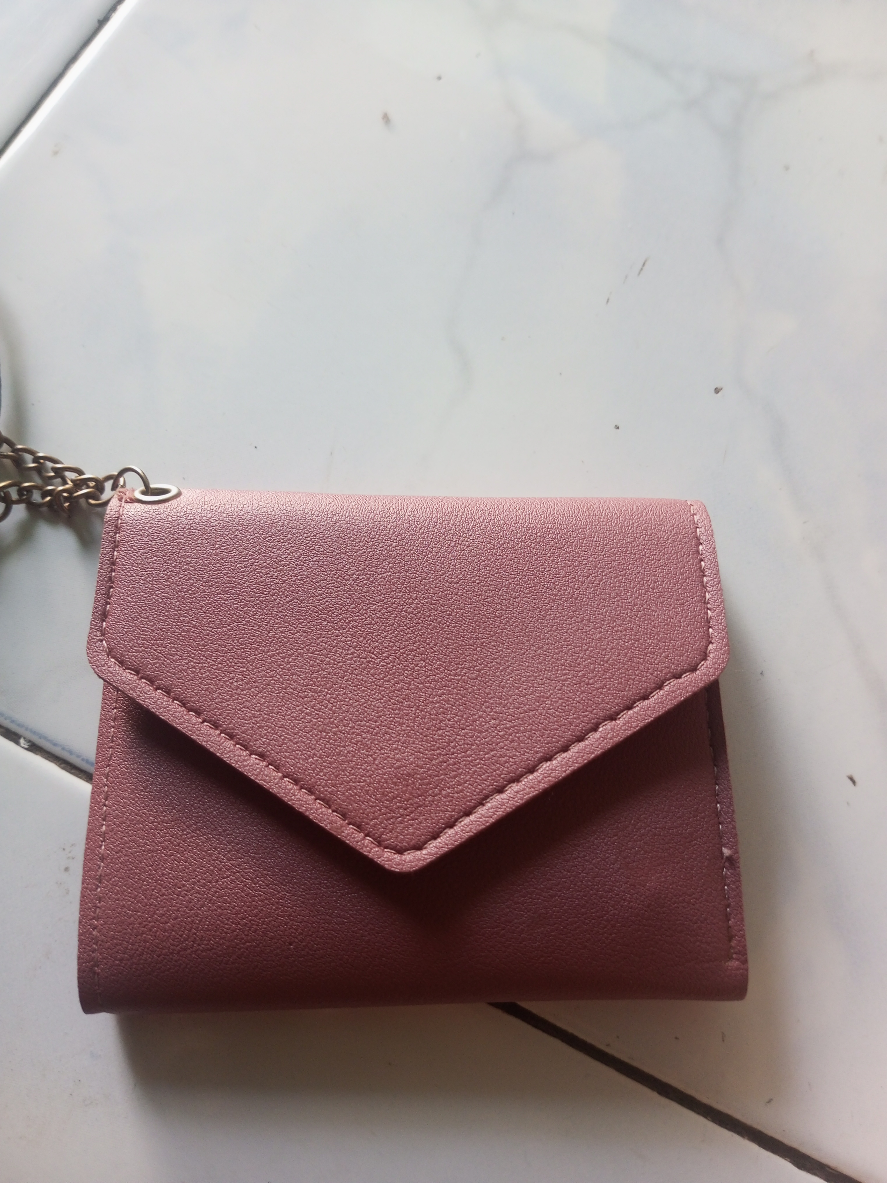 Foto laporan dompet (TB0929)
