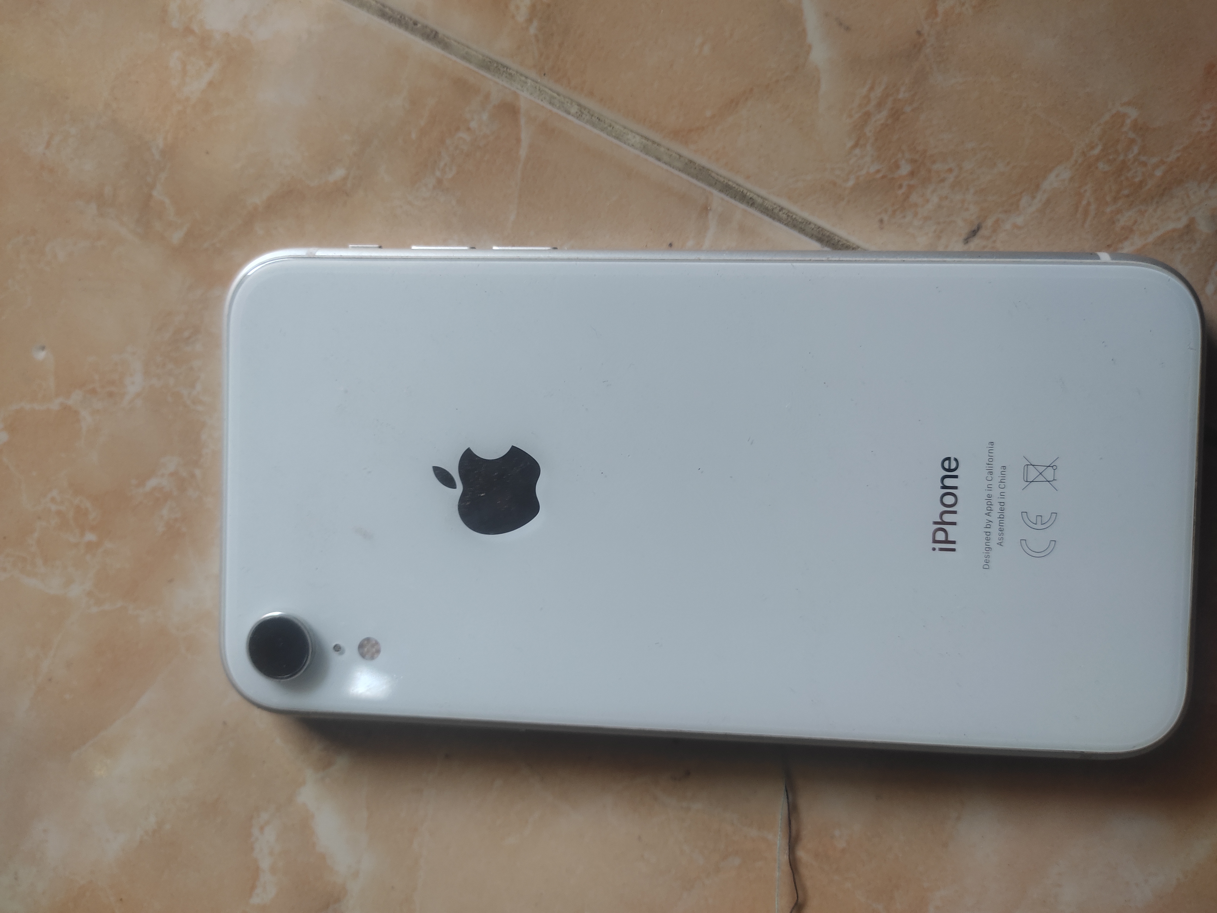 Foto laporan hp iphone xr (TB1012)