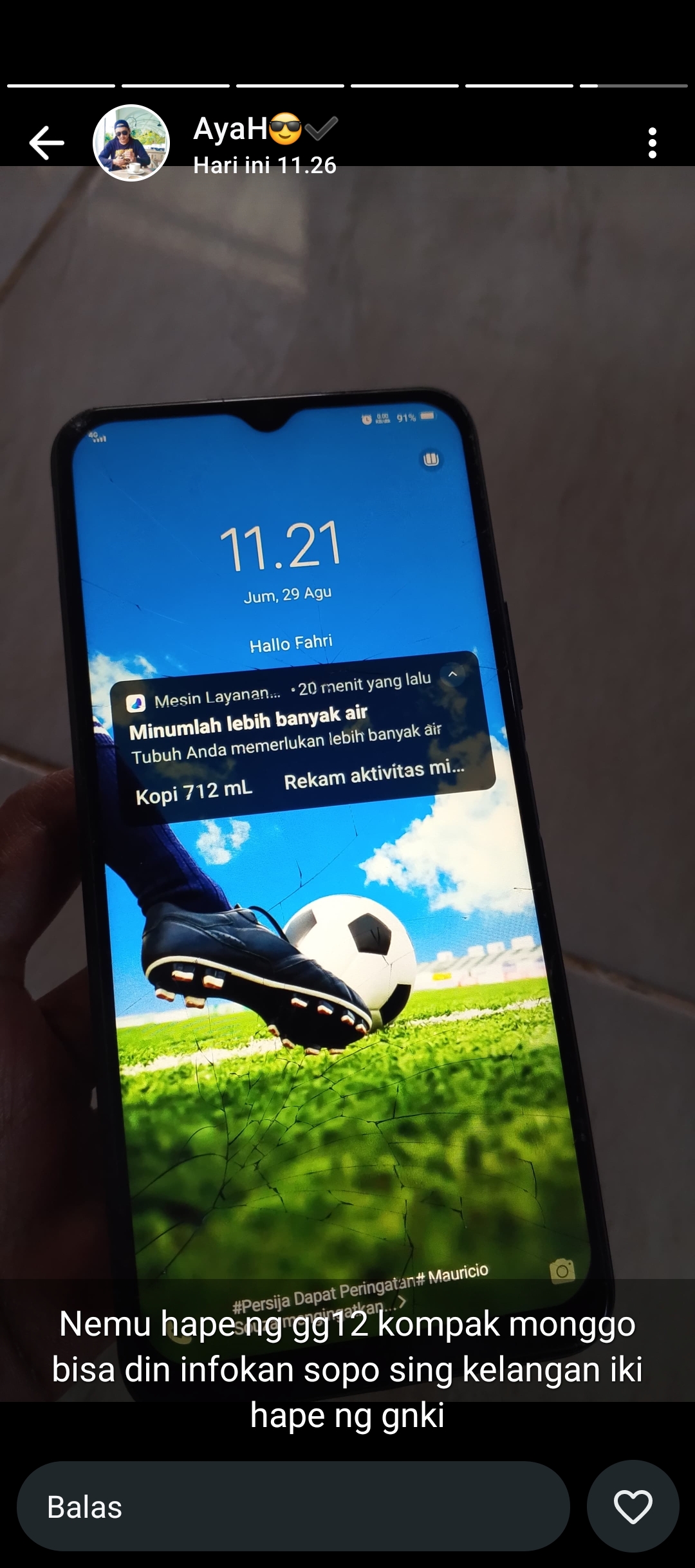 Foto laporan handphone merk vivo (TB1022)