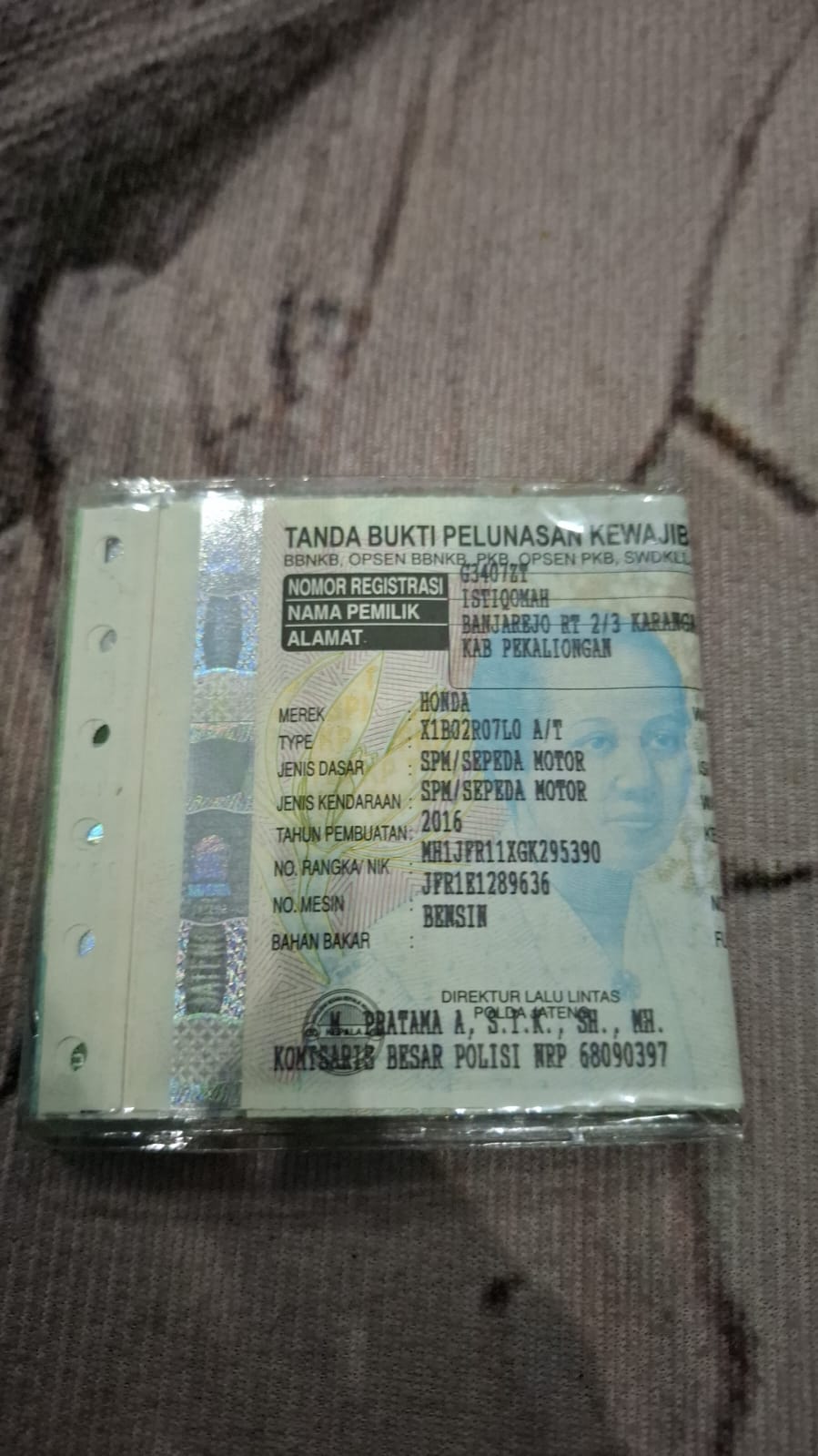 Foto laporan Surat tanda nomor kendaraan bermotor(STNK) (TB1144)