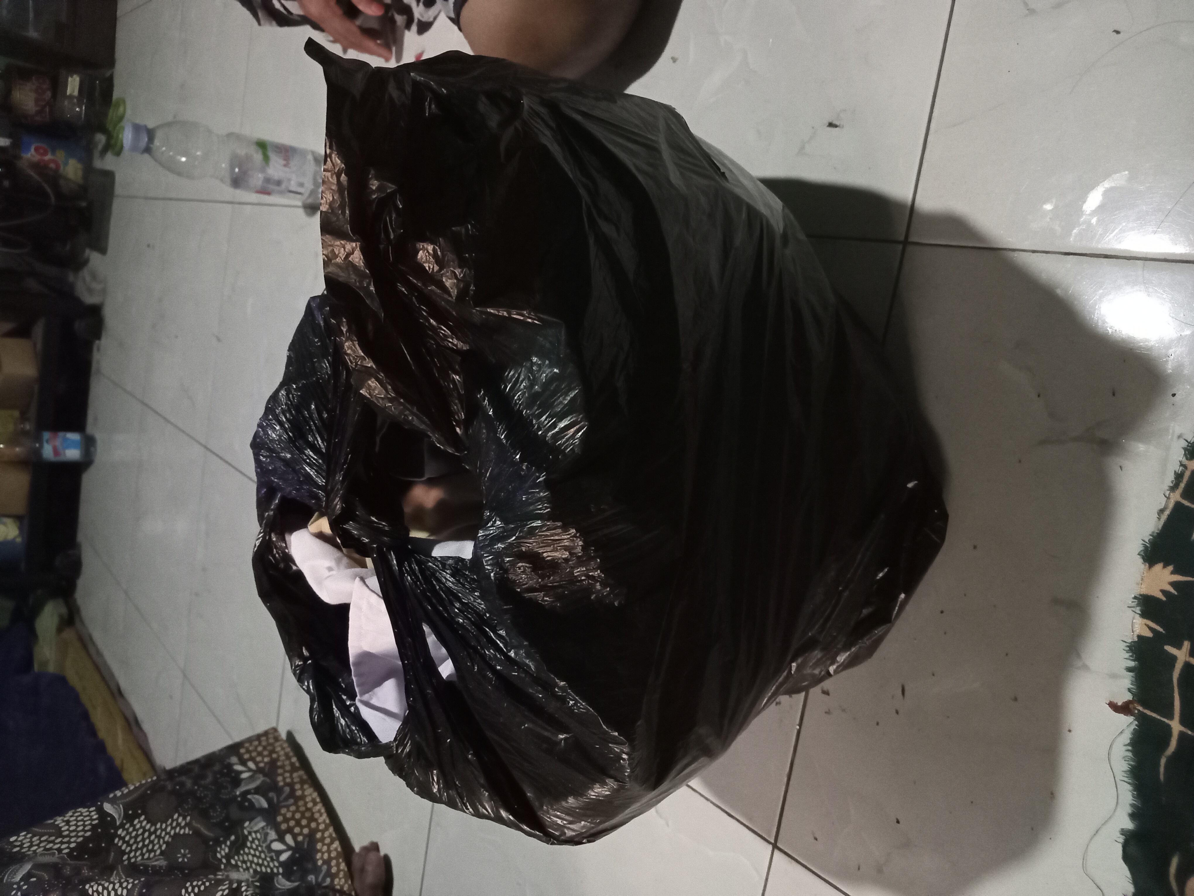 Foto laporan Seragam sekolah SMK 4 pekalongan (TB1164)