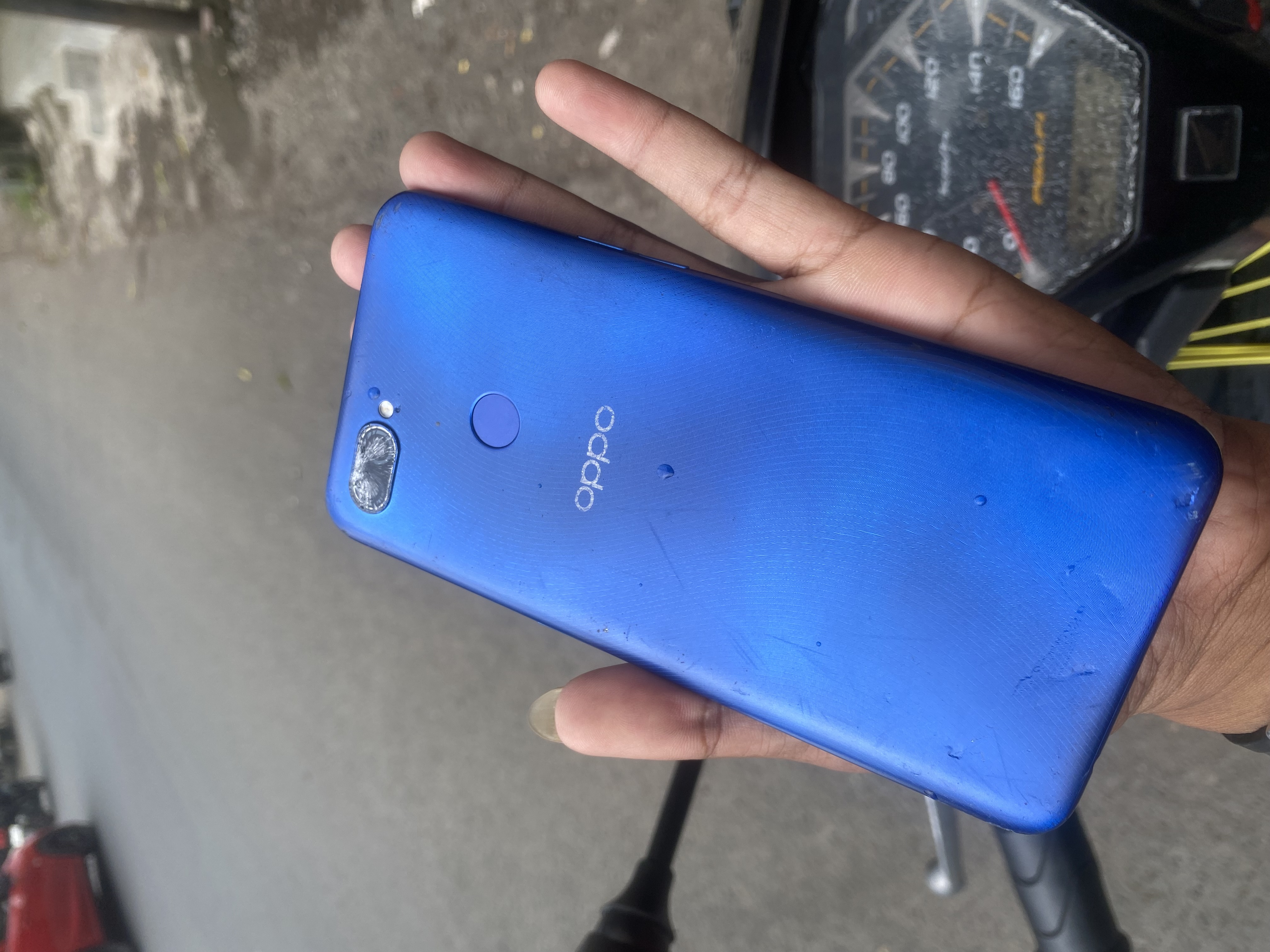 Foto laporan hanphone (TB1169)