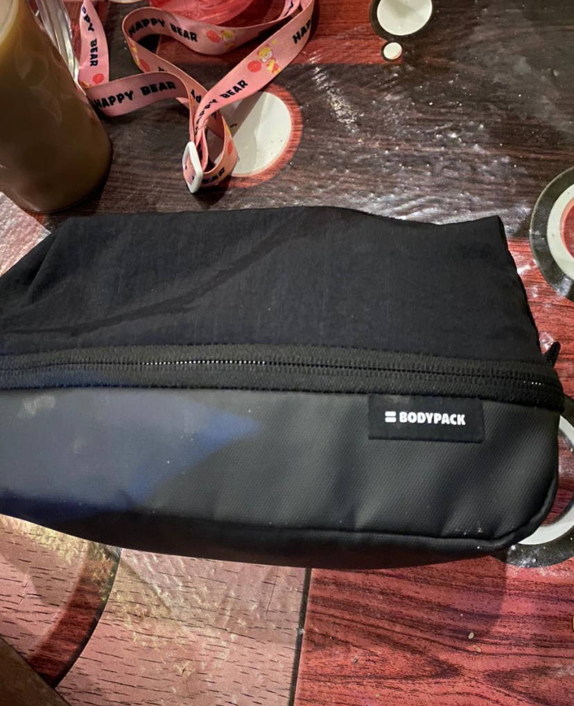 Foto laporan tas slempang (TB1213)