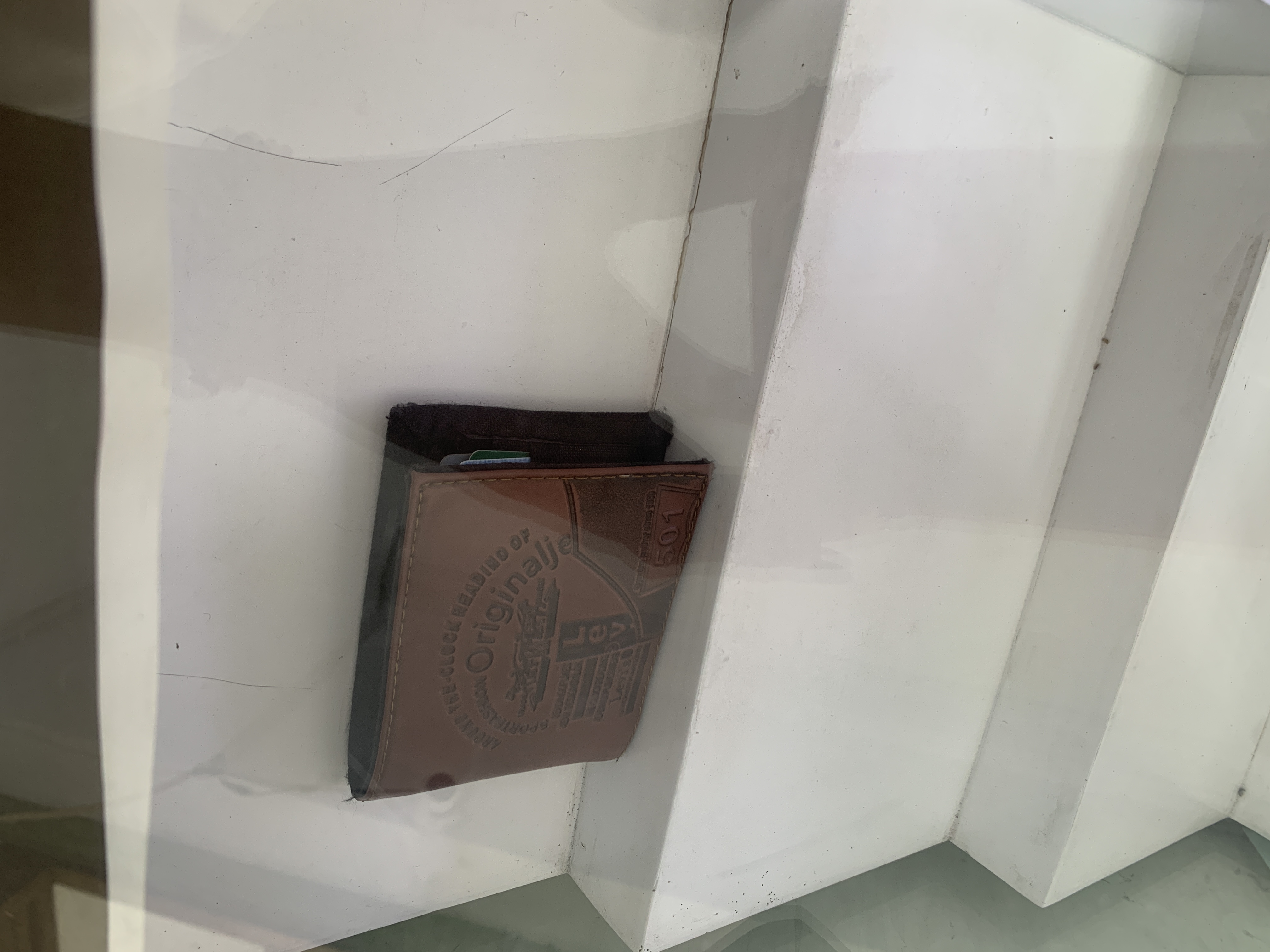 Foto laporan dompet (TB1293)